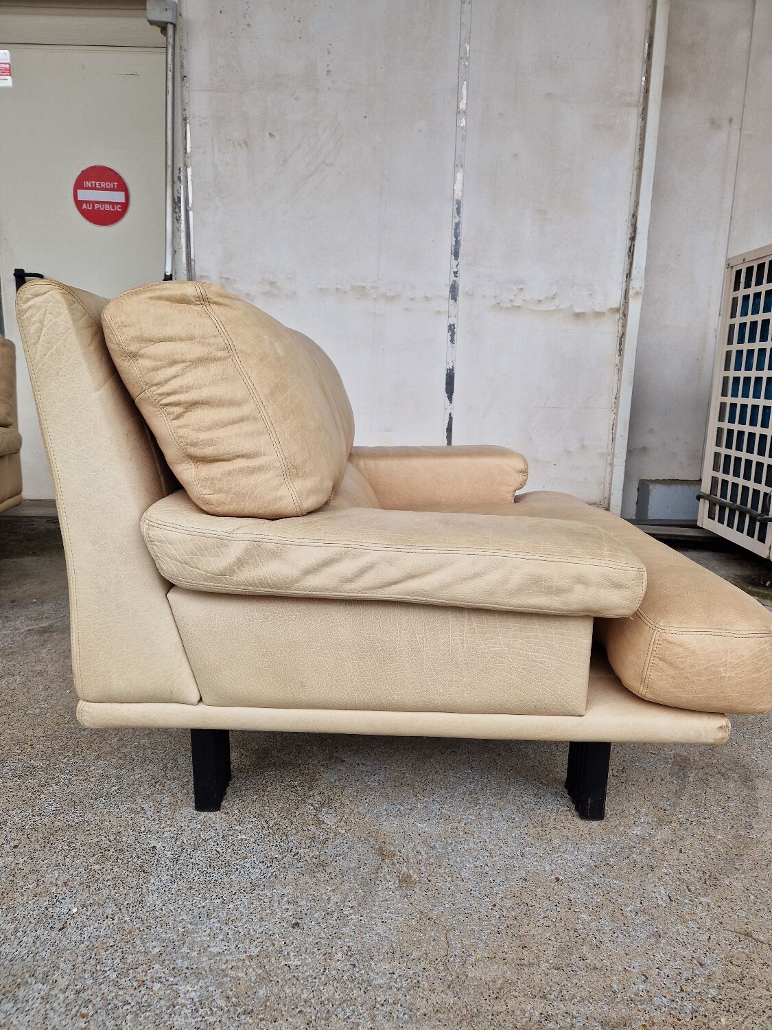 Salon vintage canapé et deux fauteuils