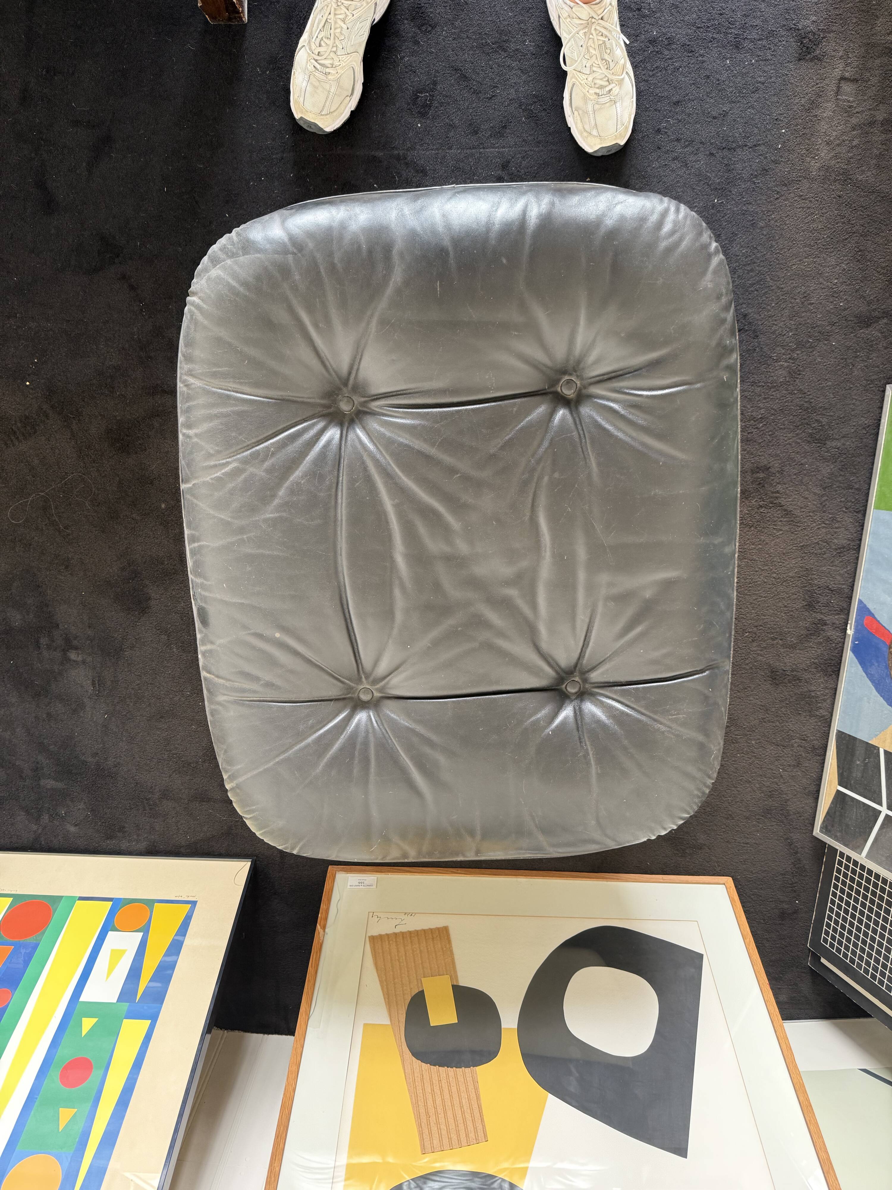 Pouf / ottoman vintage design – Space Age spirit – 60s/70s