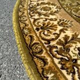 Round oriental rug