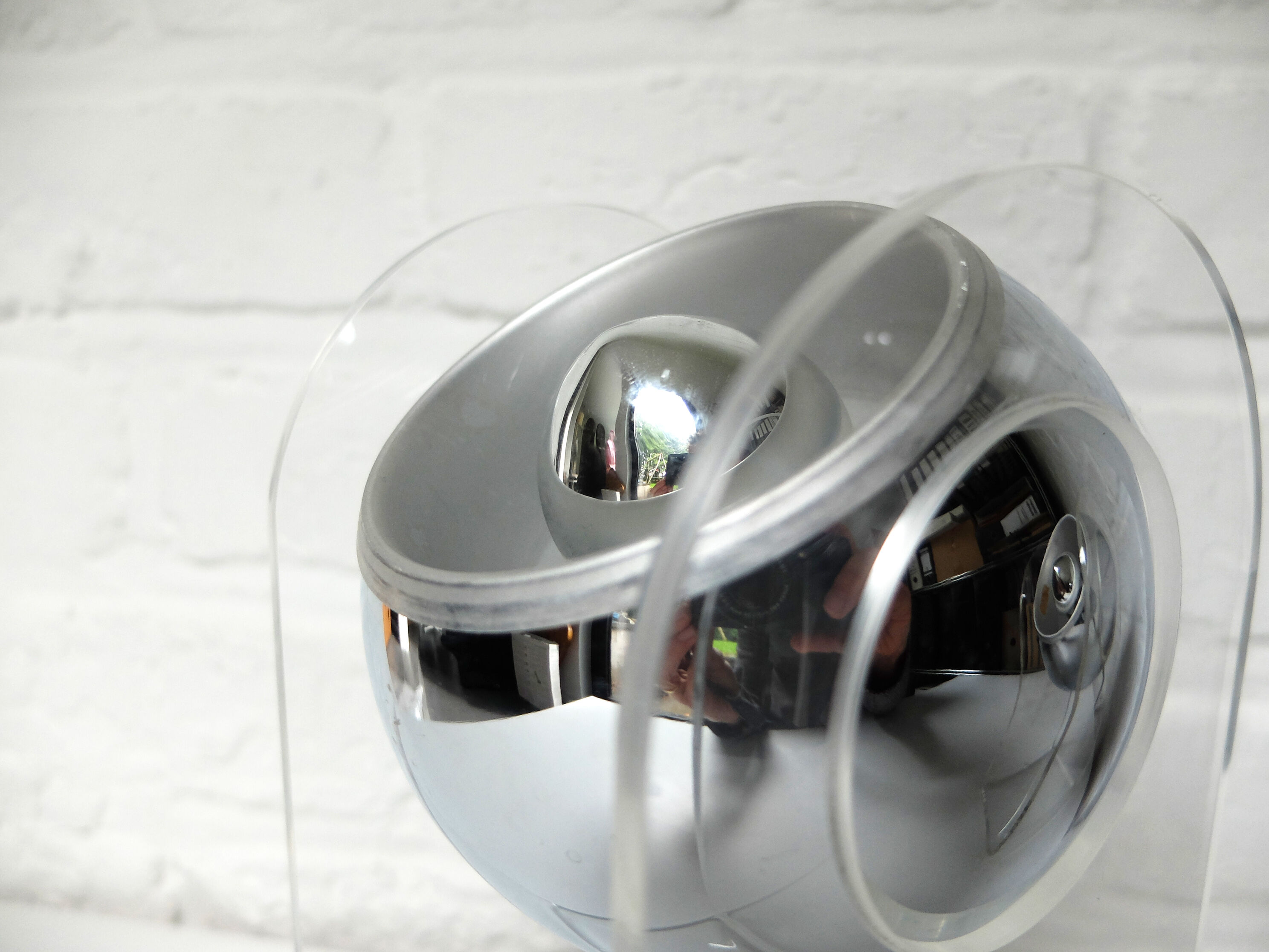 Space Age  sphere plexiglass table lamps pair, 1960-70s