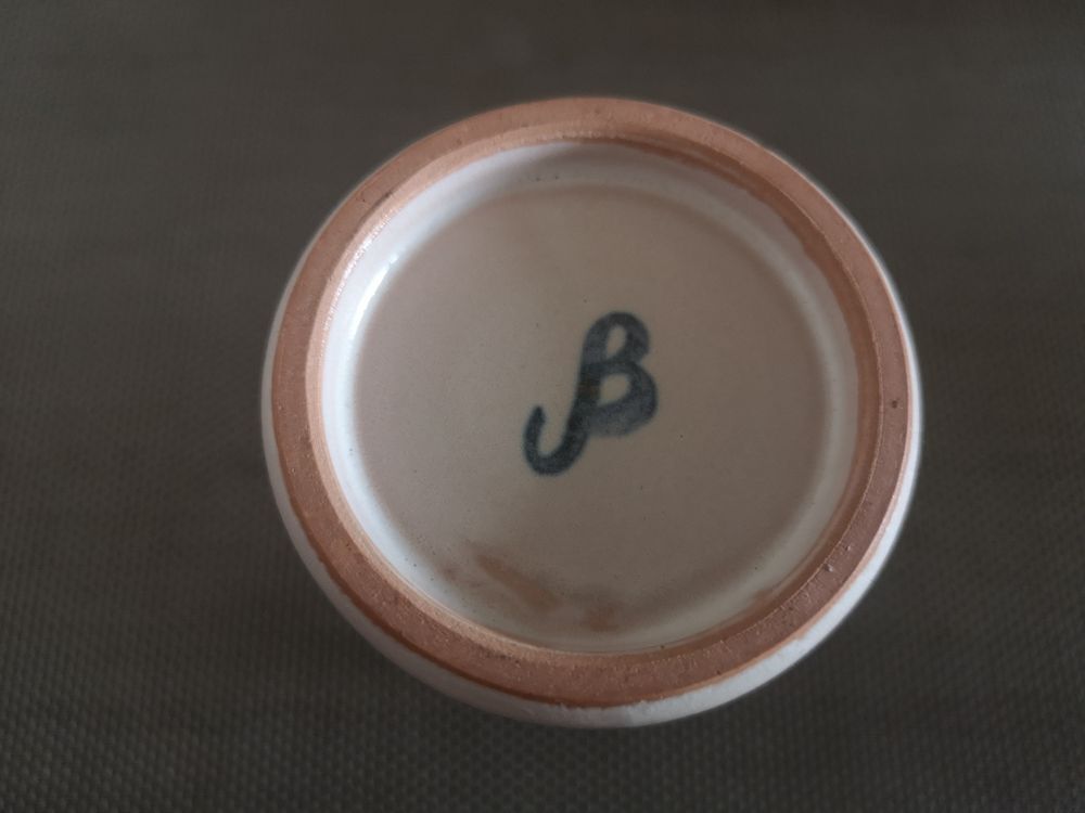 Small glazed ceramic vase/pot - Signed JB- 1970s/80s