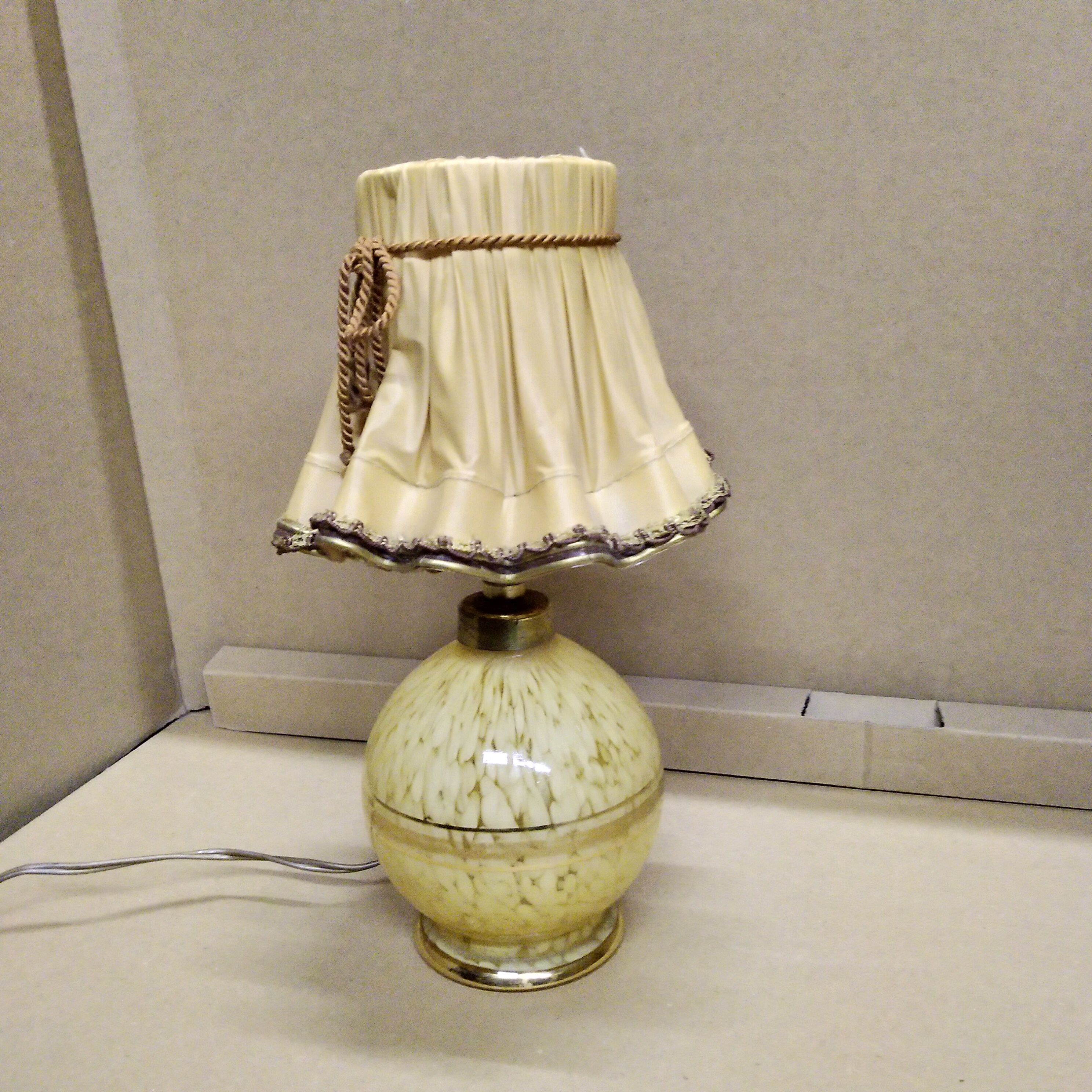 Small glass lamp of Clichy art deco