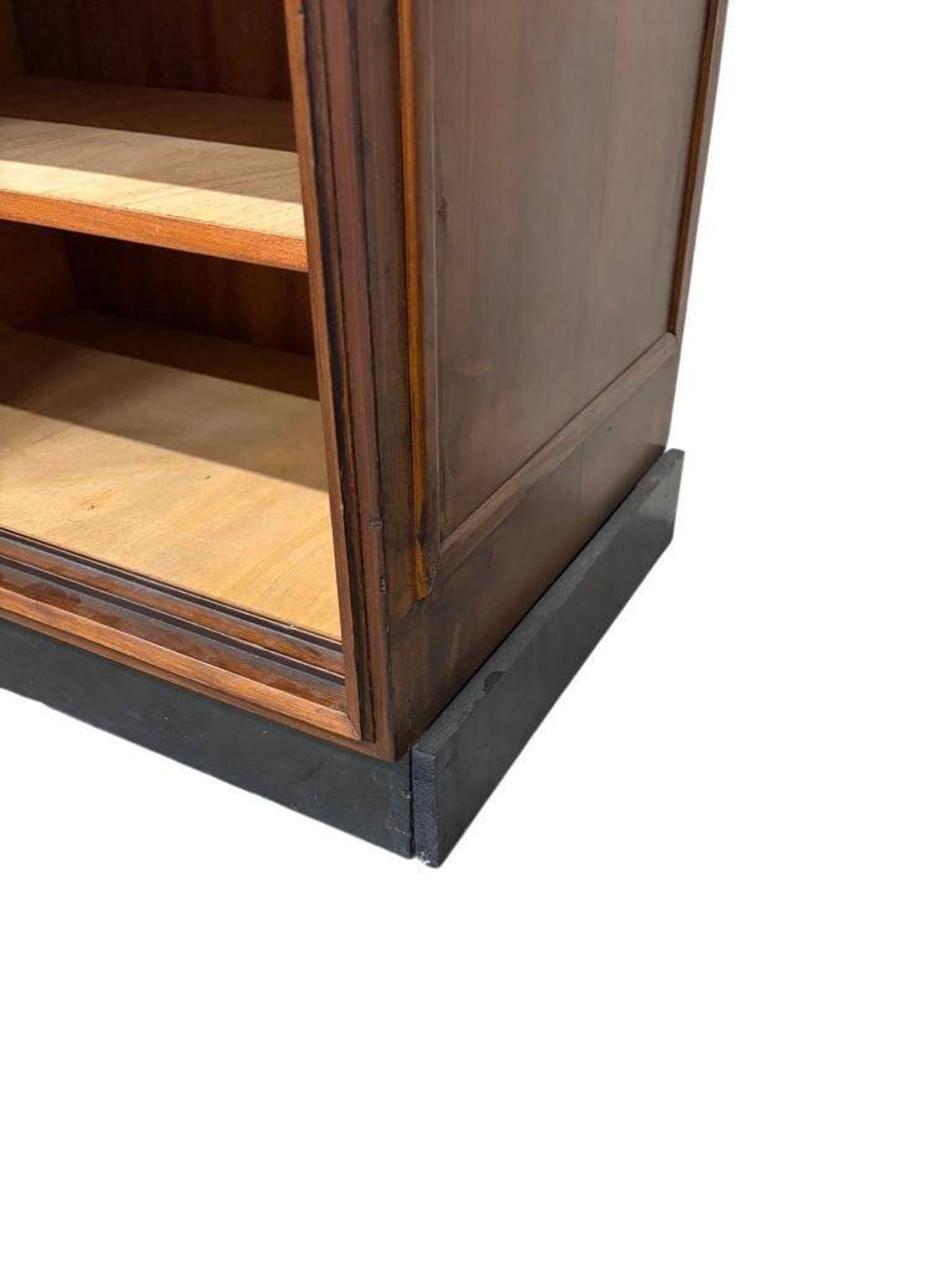Vitrine en bois vintage / buffet / armoire murale