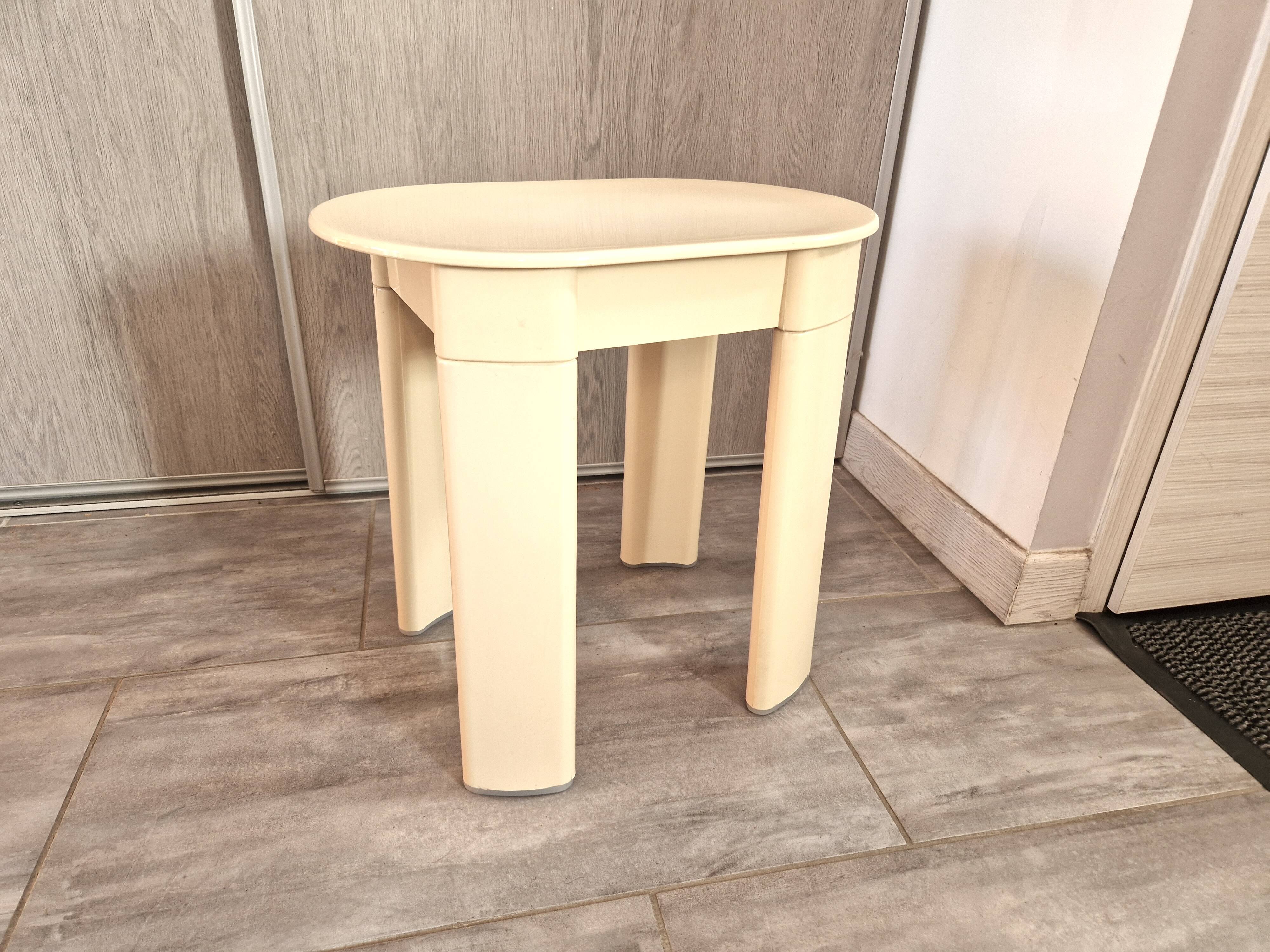 Vintage Gedy G-Box Stool – Olaf Von Bohr, removable legs