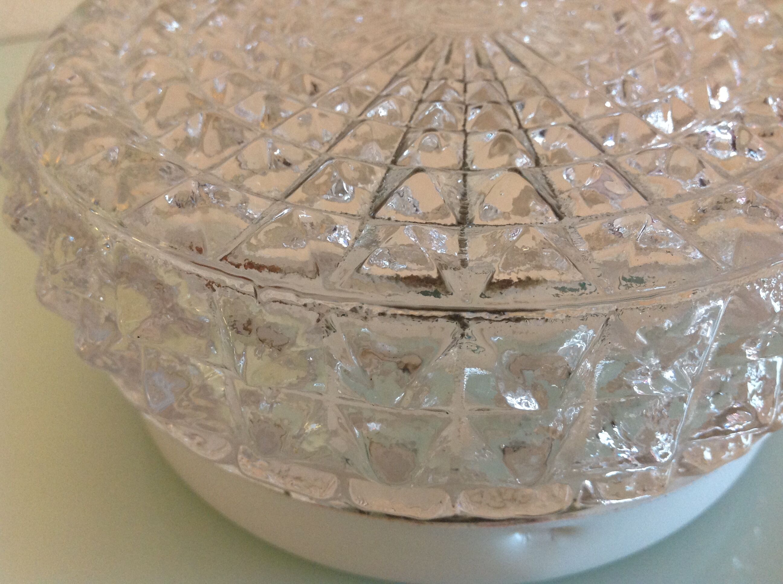 Round ceiling lamp in structured glass vintage 60s-70s