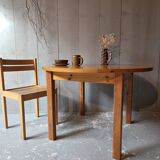 Pine table