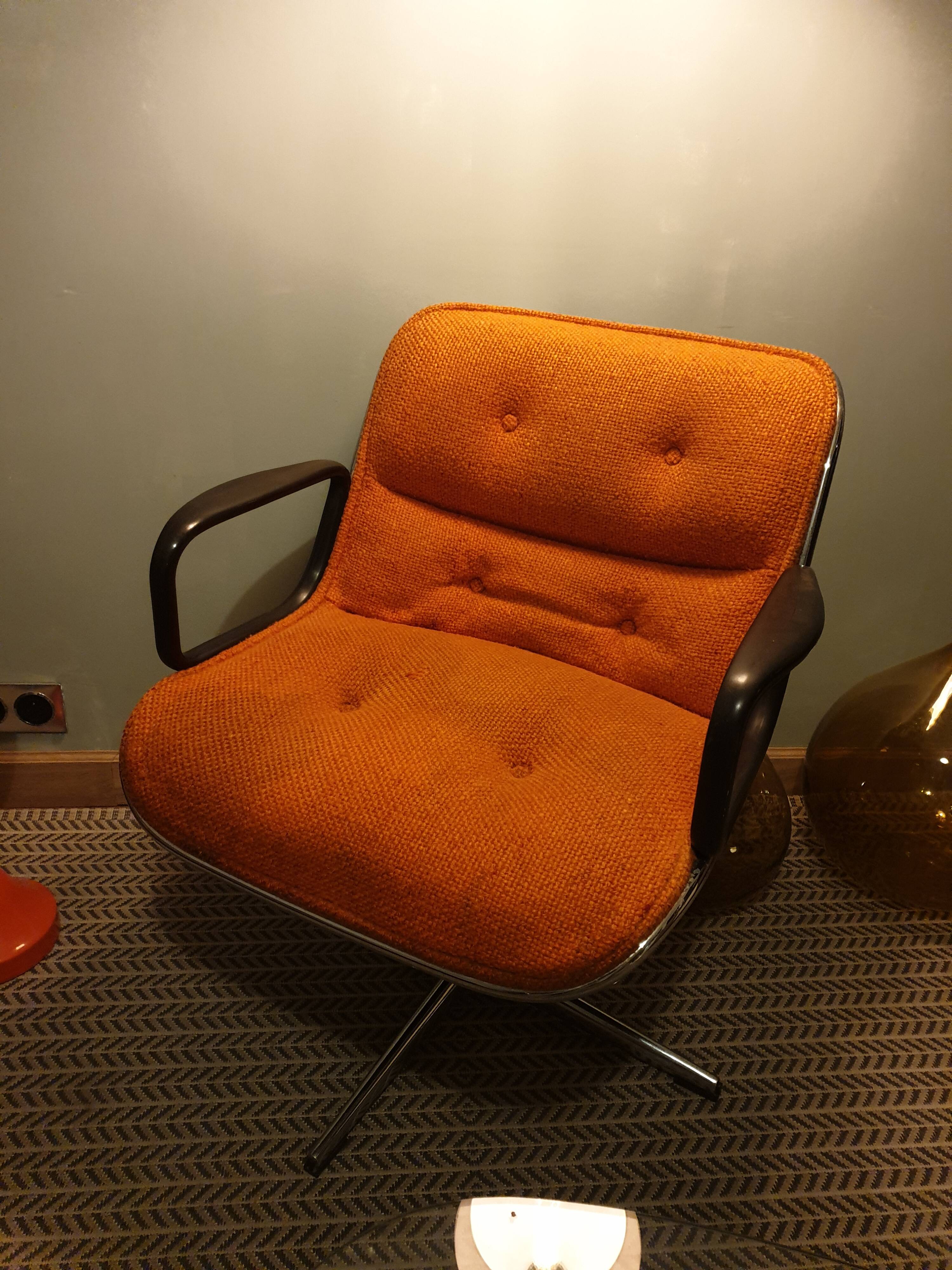 Armchair by Charles Pollock, Knoll