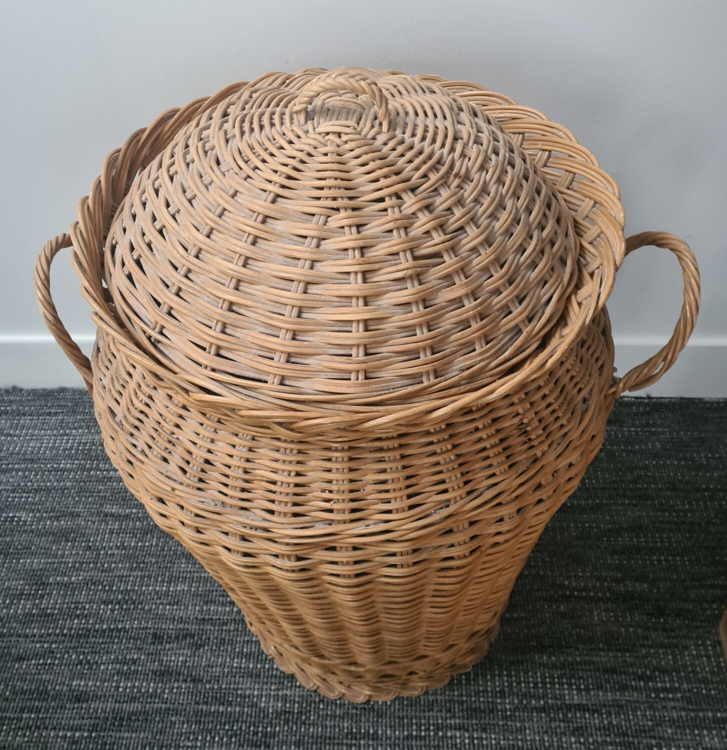 Rattan basket