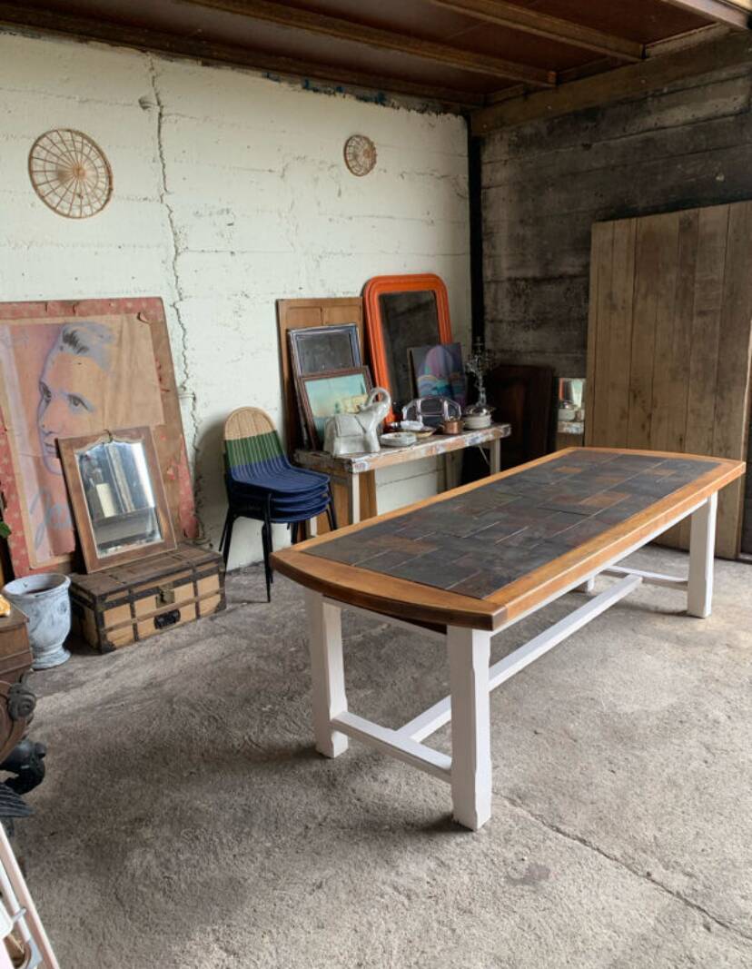 Table de ferme brutaliste