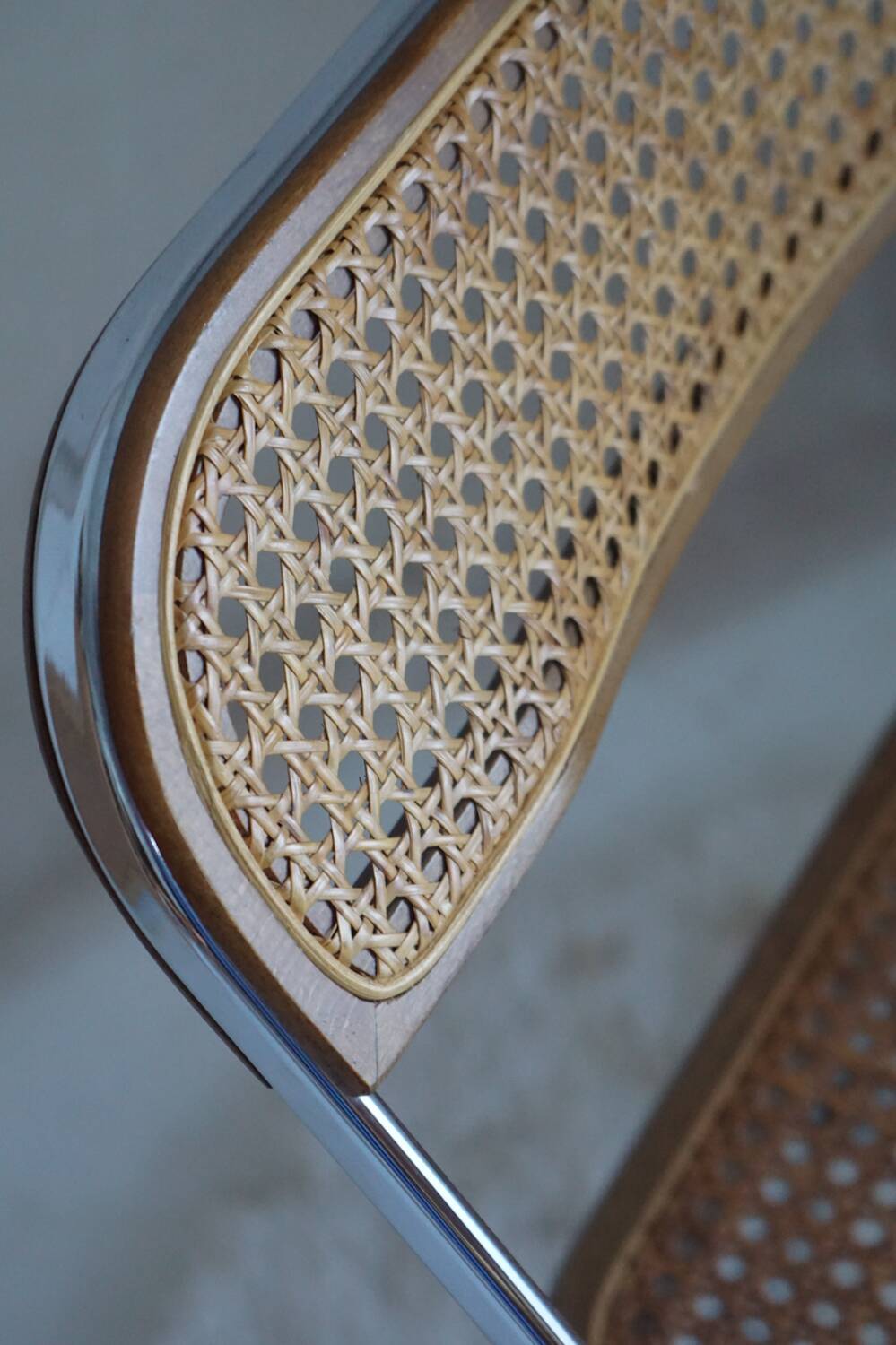 Vintage design cane folding chair: Giancarlo Piretti