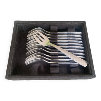 Series of 12 Art Deco silver-plated oyster forks