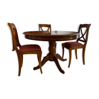 Round cherry wood table with 2 extensions
