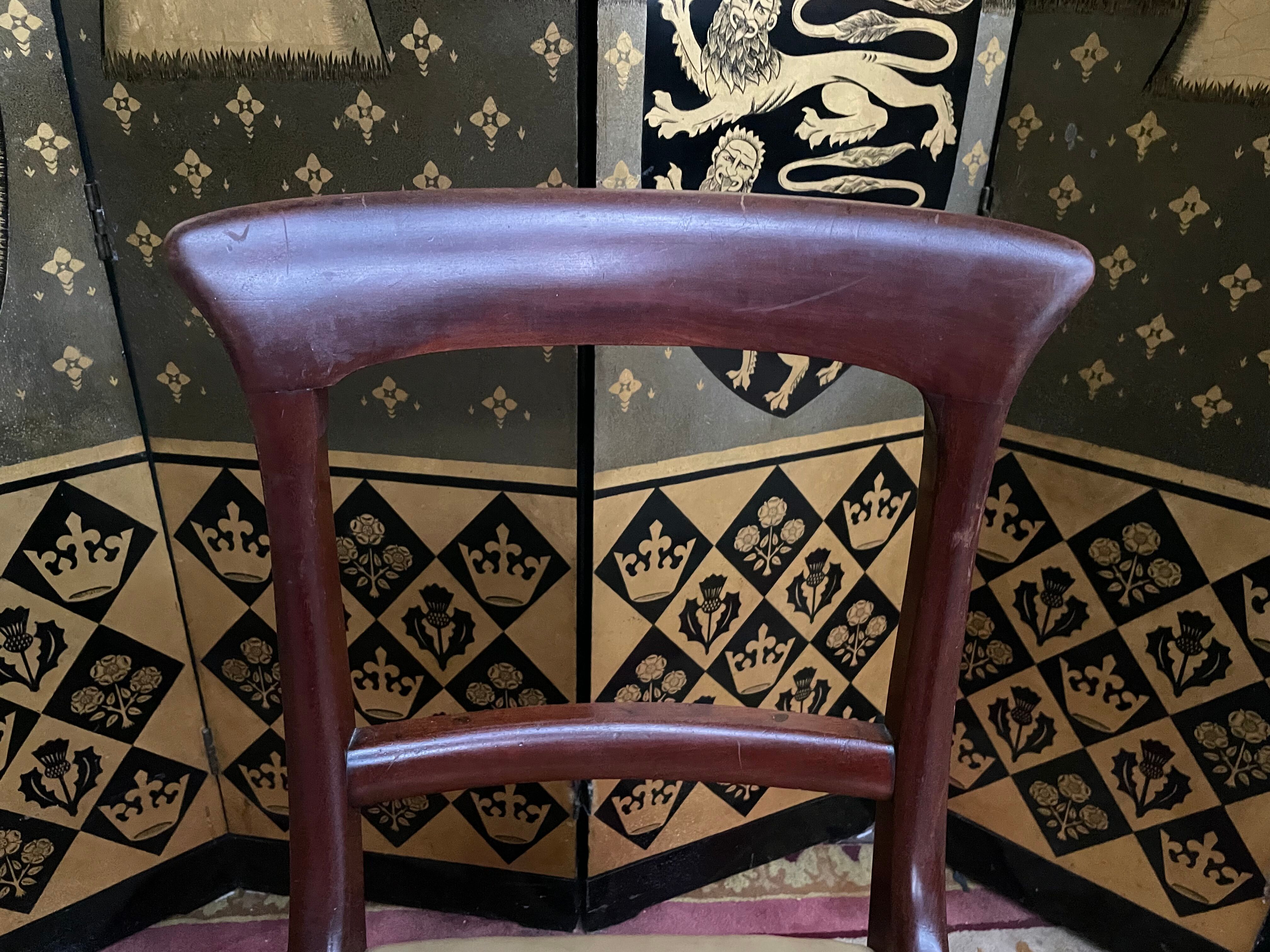 6 chaises anglaises Louis Philippe en acajou et cuir