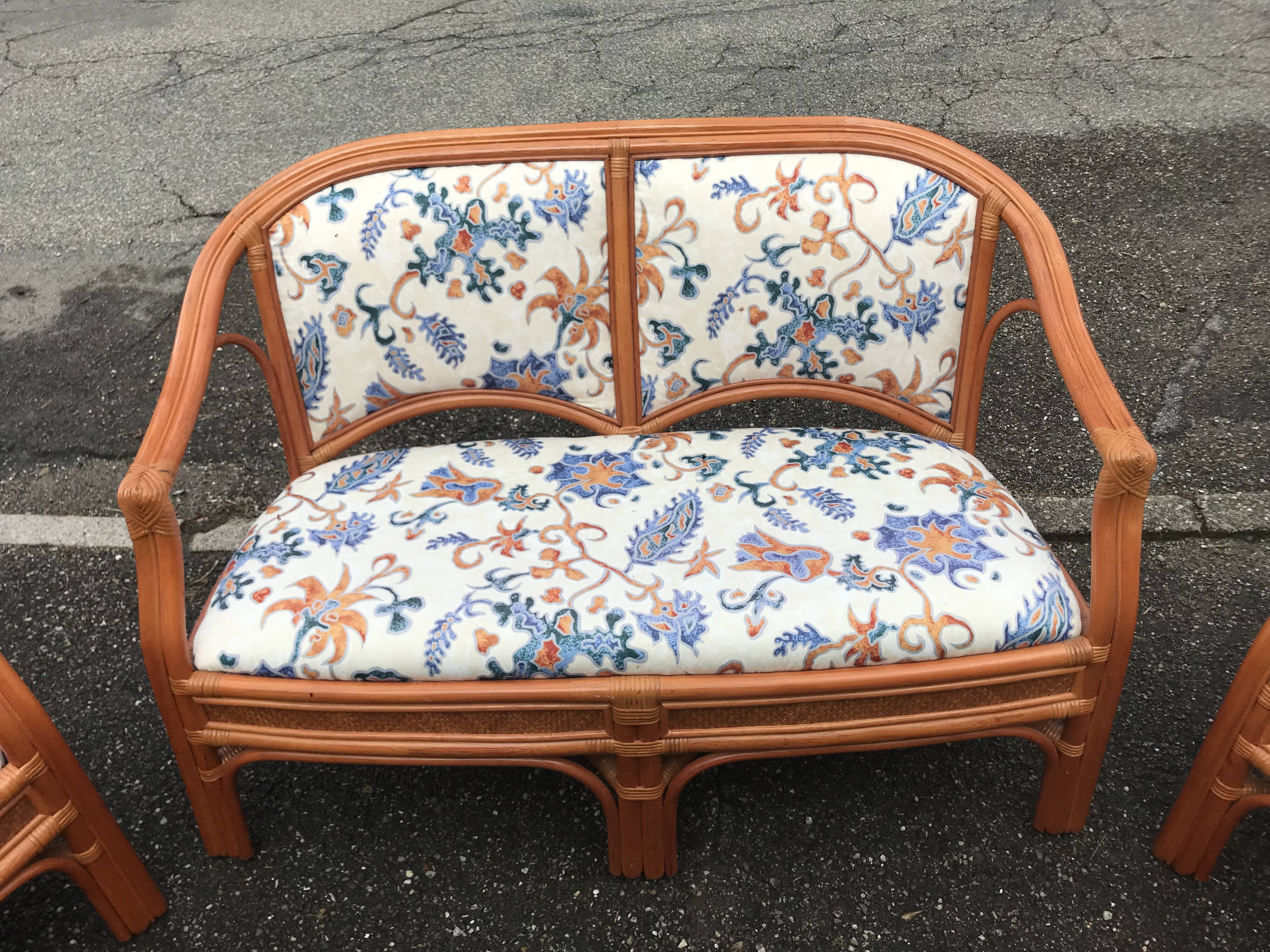 Bench and 2 rattan chairs