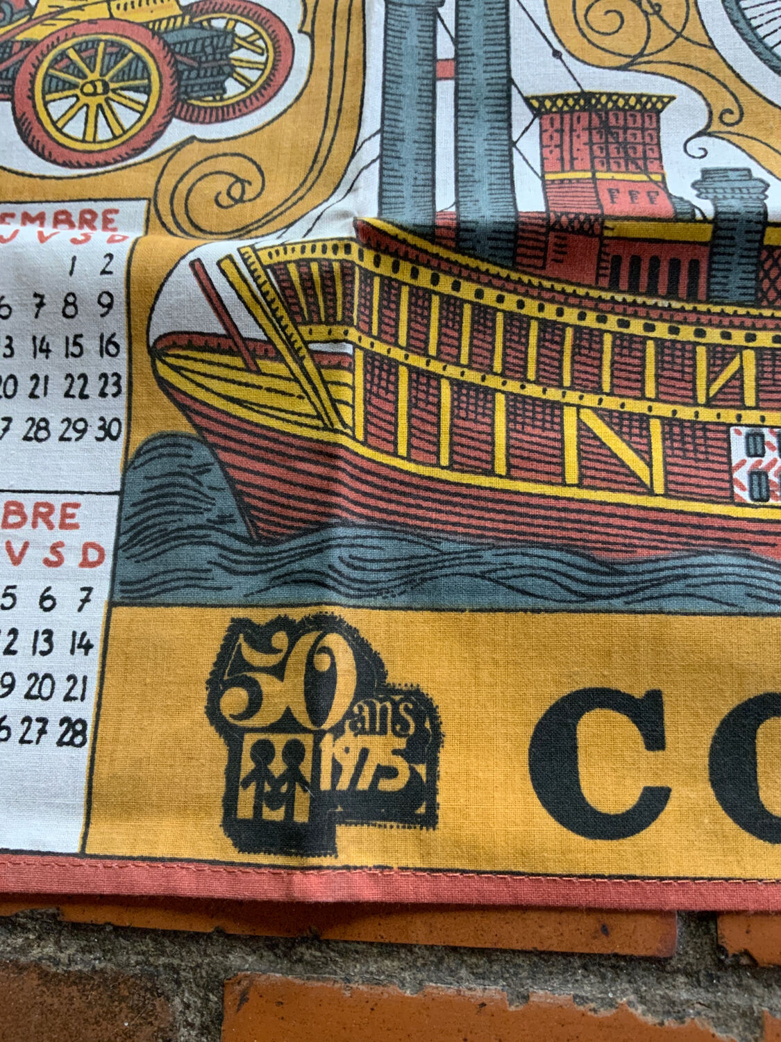 Torchon calendar 1975 grocery store Codec