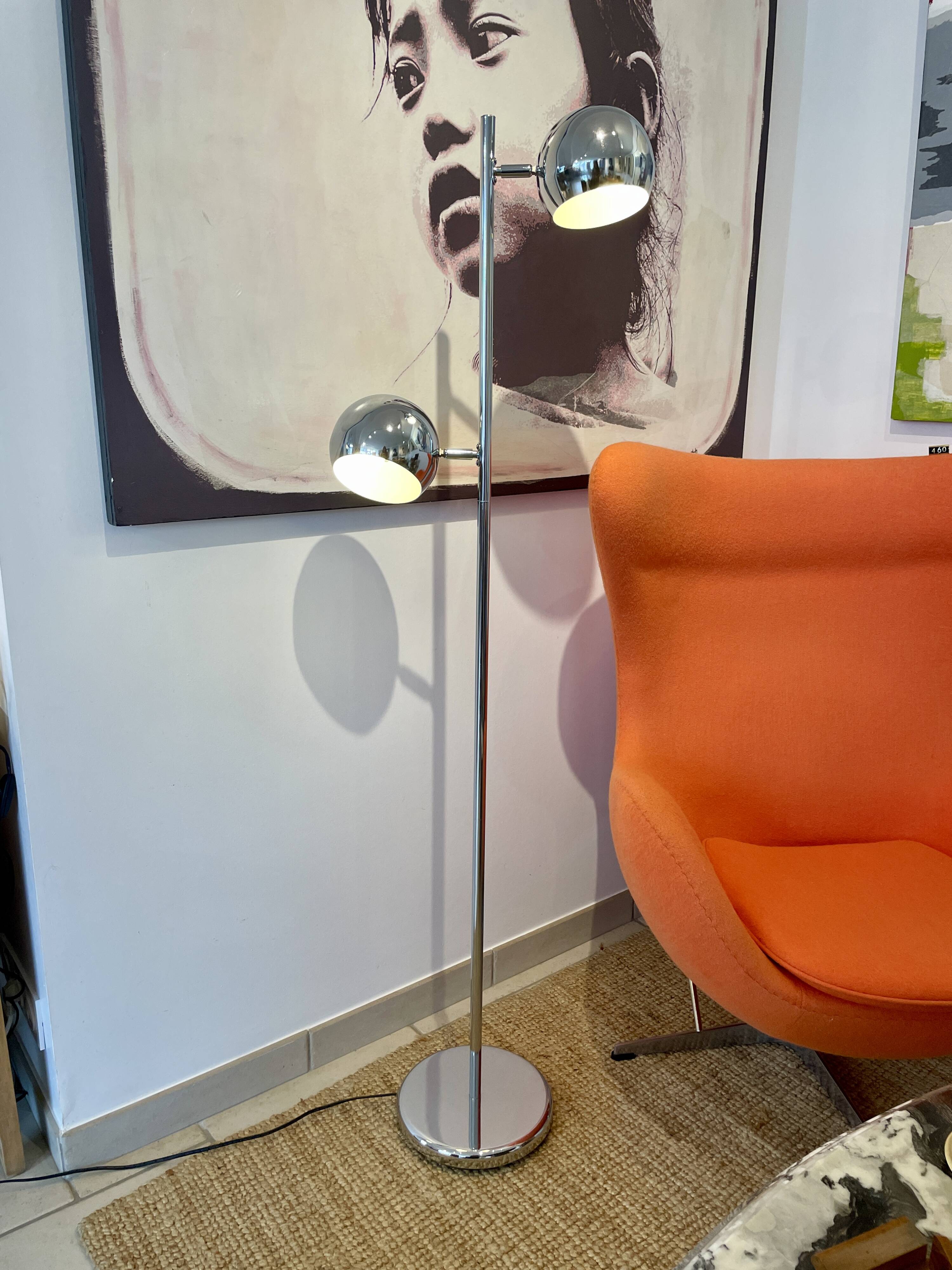 2-light eyeball floor lamp in chrome