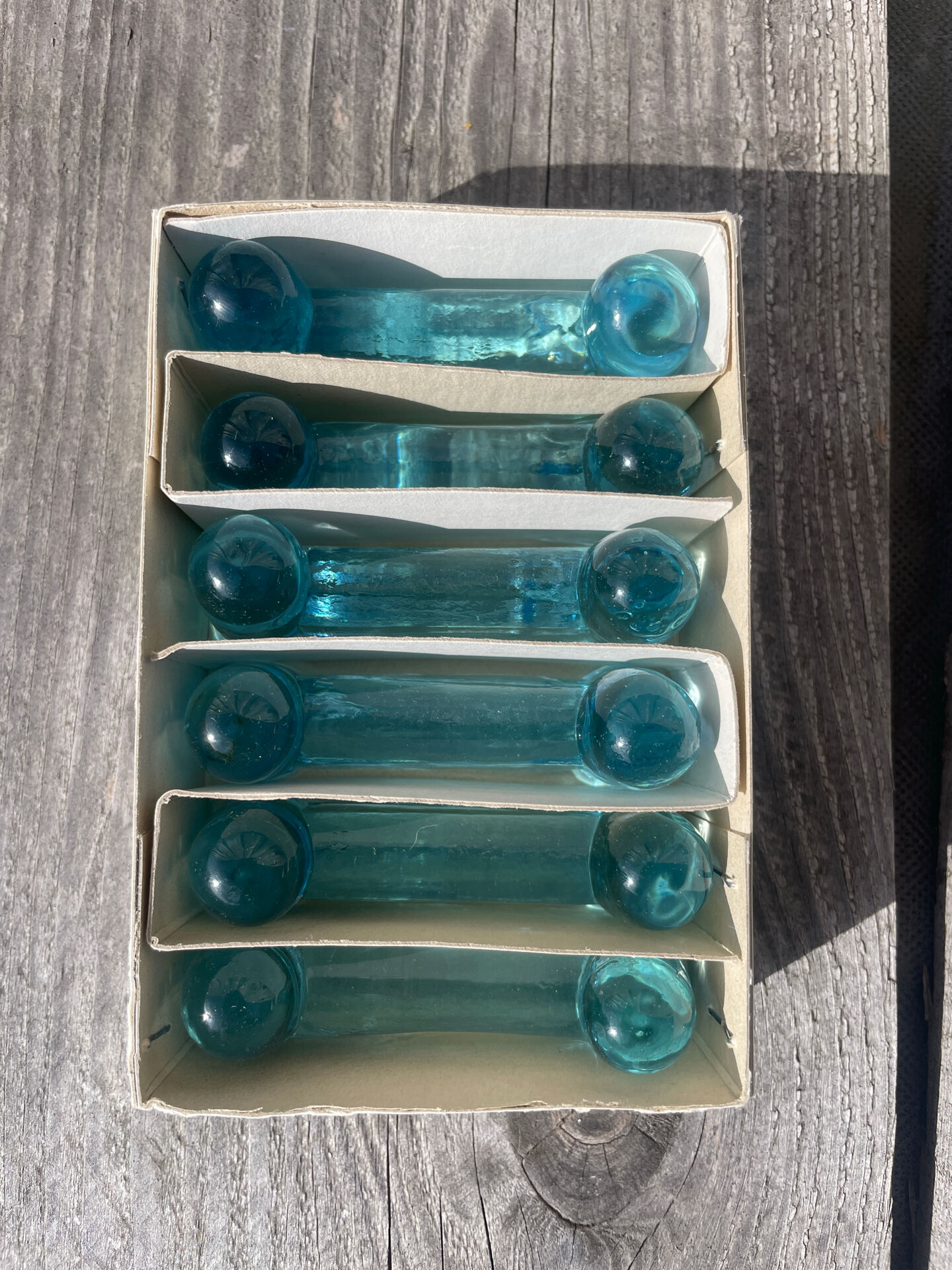 6 porte-couteaux bleus verrerie de Biot