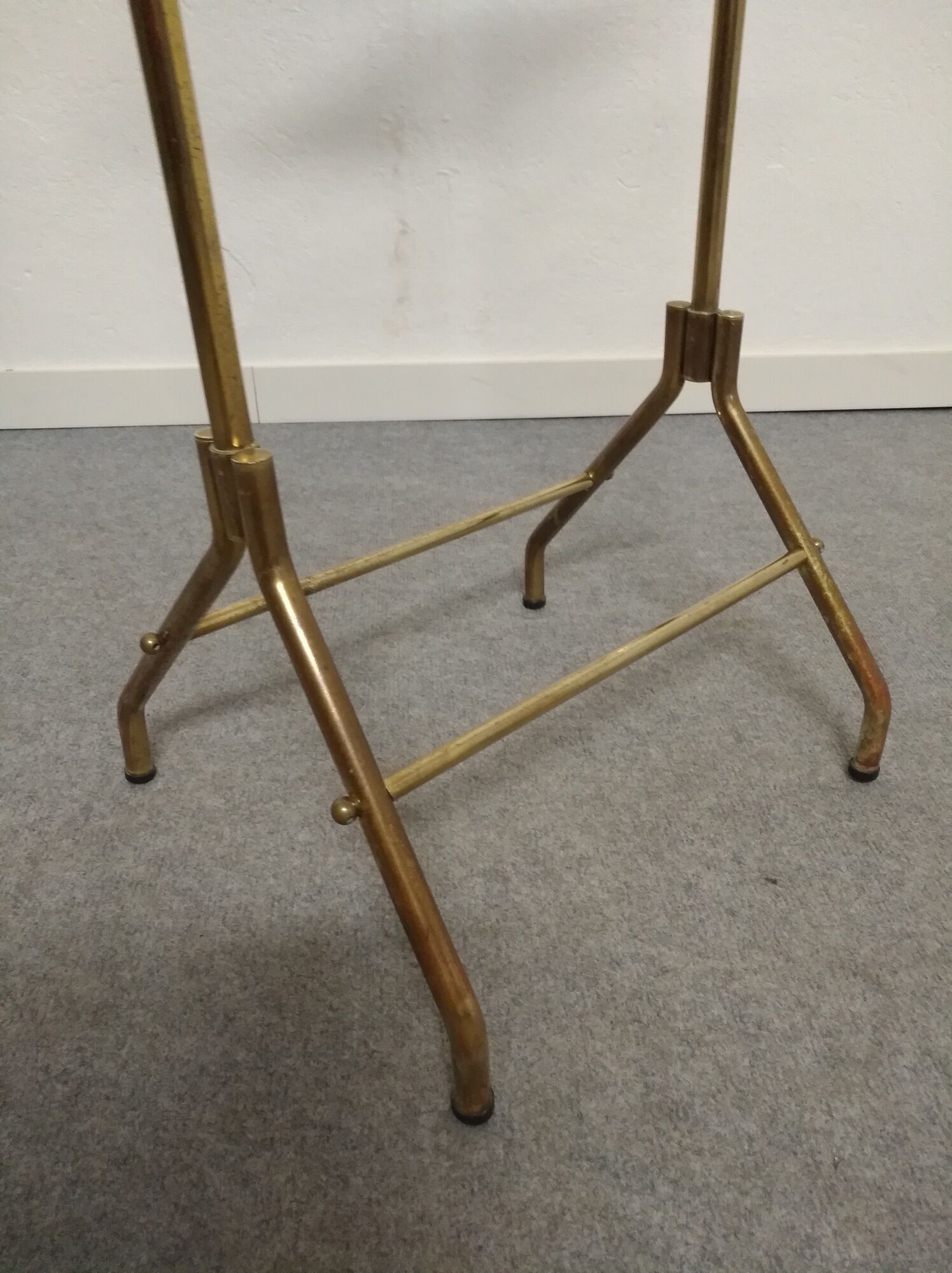 Italian brass valet from the 50s/60s