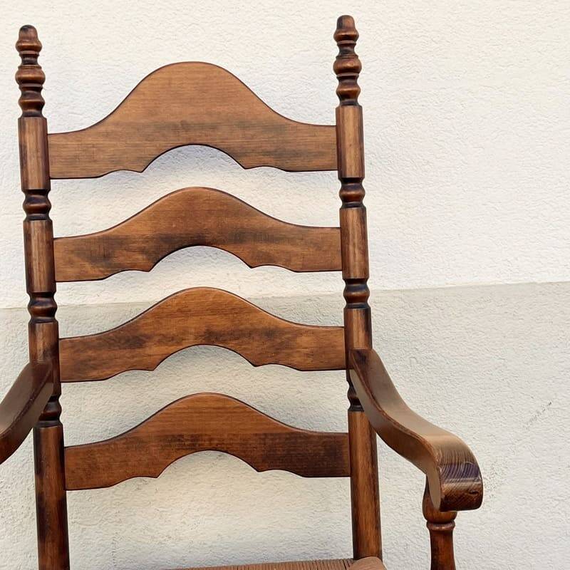 Oak mulched country armchair