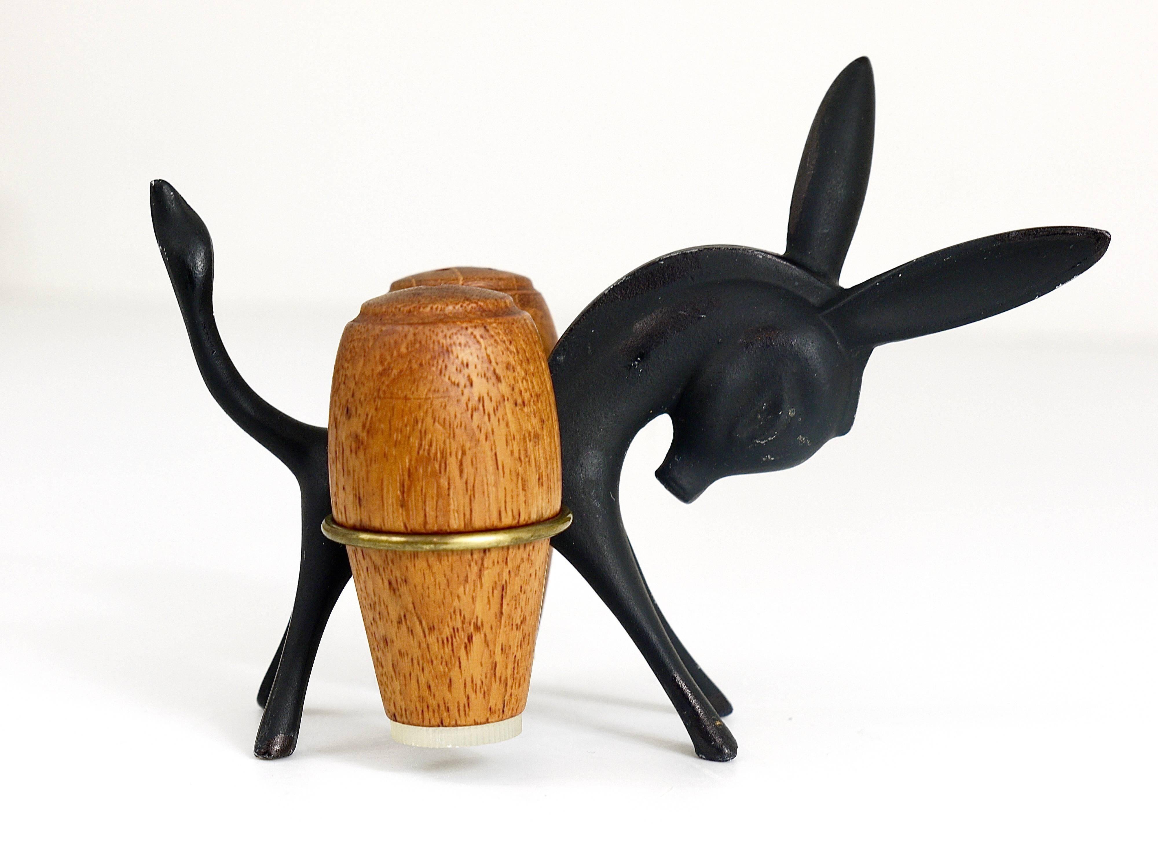 Set of salt and pepper shakers donkey Walter Bosse, Herta Baller, Austria, 1950s