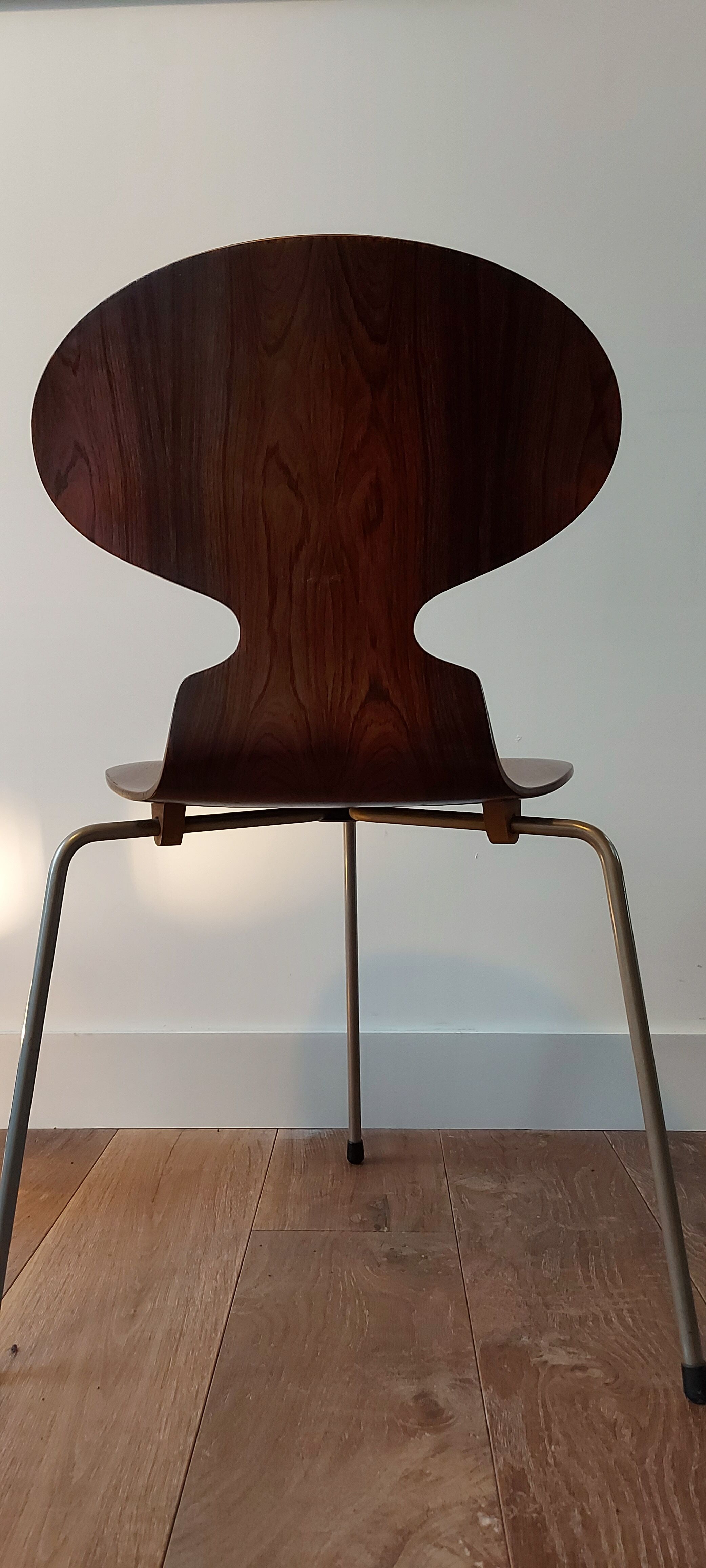 Jacobsen ant chair