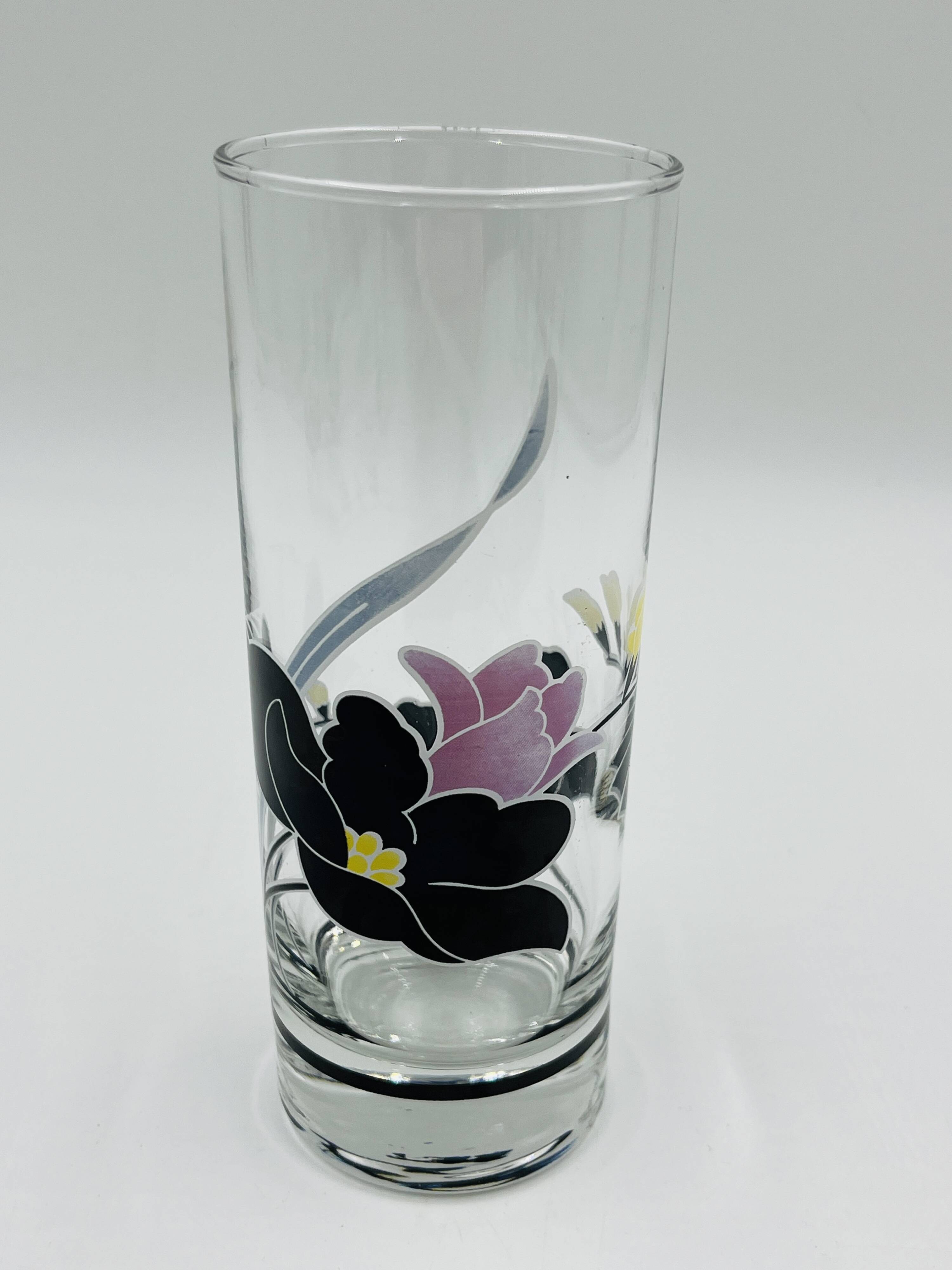 Service carafe glasses vintage floral decor