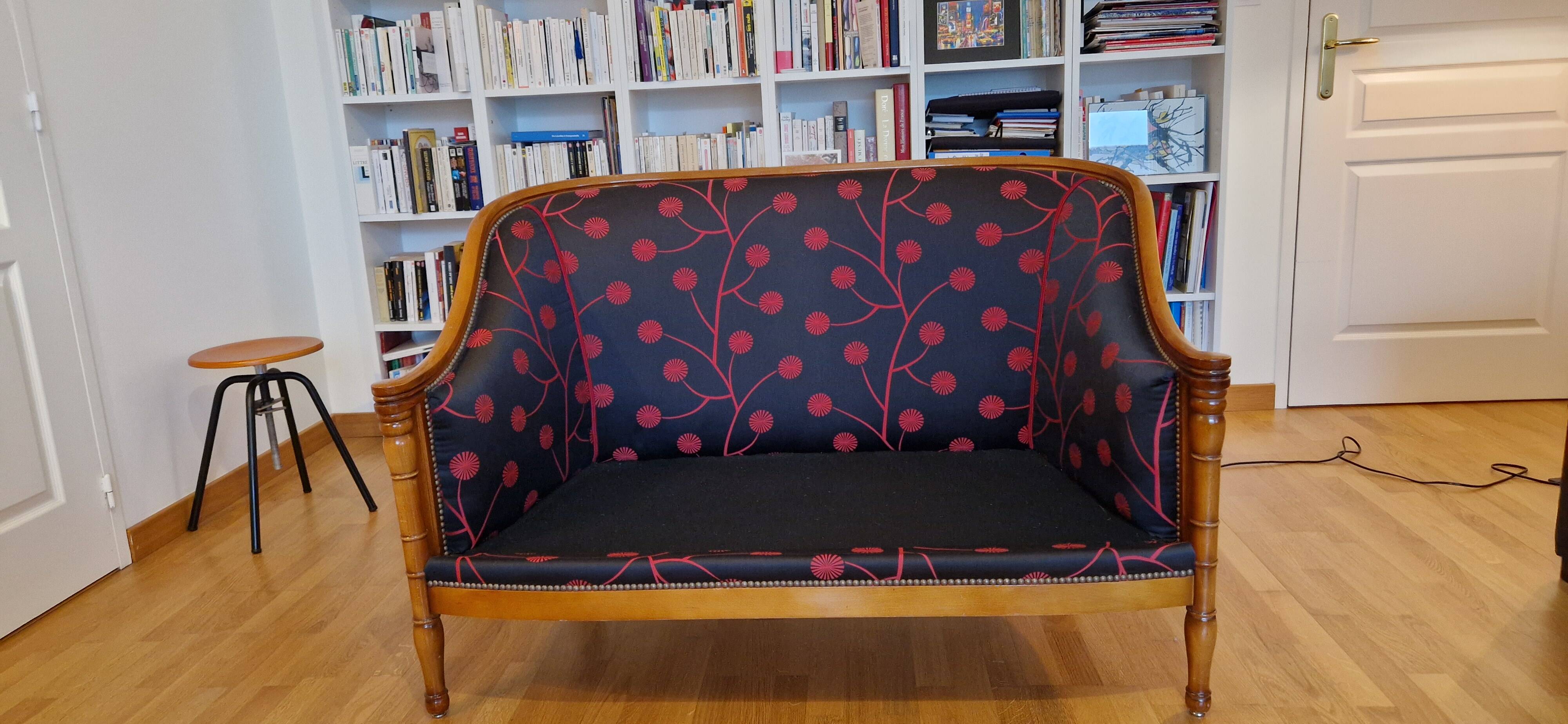 Two-seater sofa