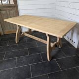 Guillerme and hambron oak table
