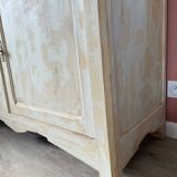 Parisian buffet with white beige patina