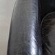 Fauteuil en cuir de vache noir