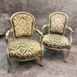Suite de quatre fauteuils médaillon, milieu XIXe siècle