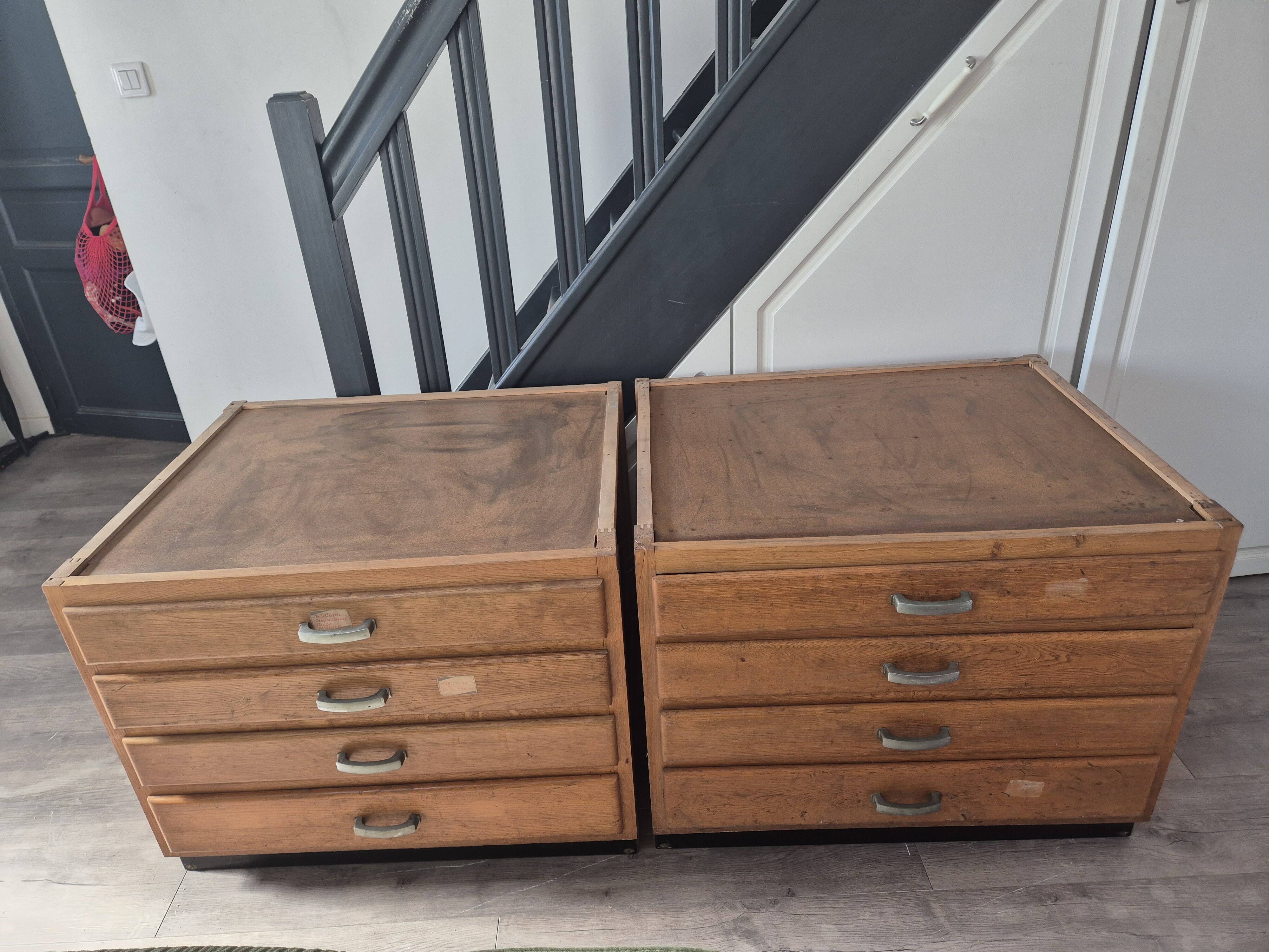 lot de 2 meubles de métier a tiroir vintage provenant d'une ecole