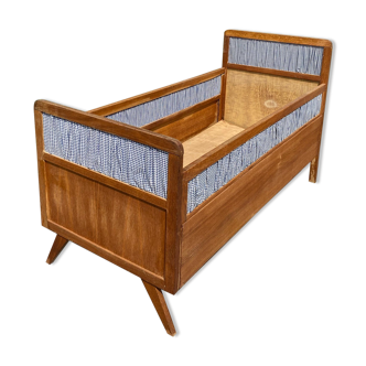 Baby cot 50s