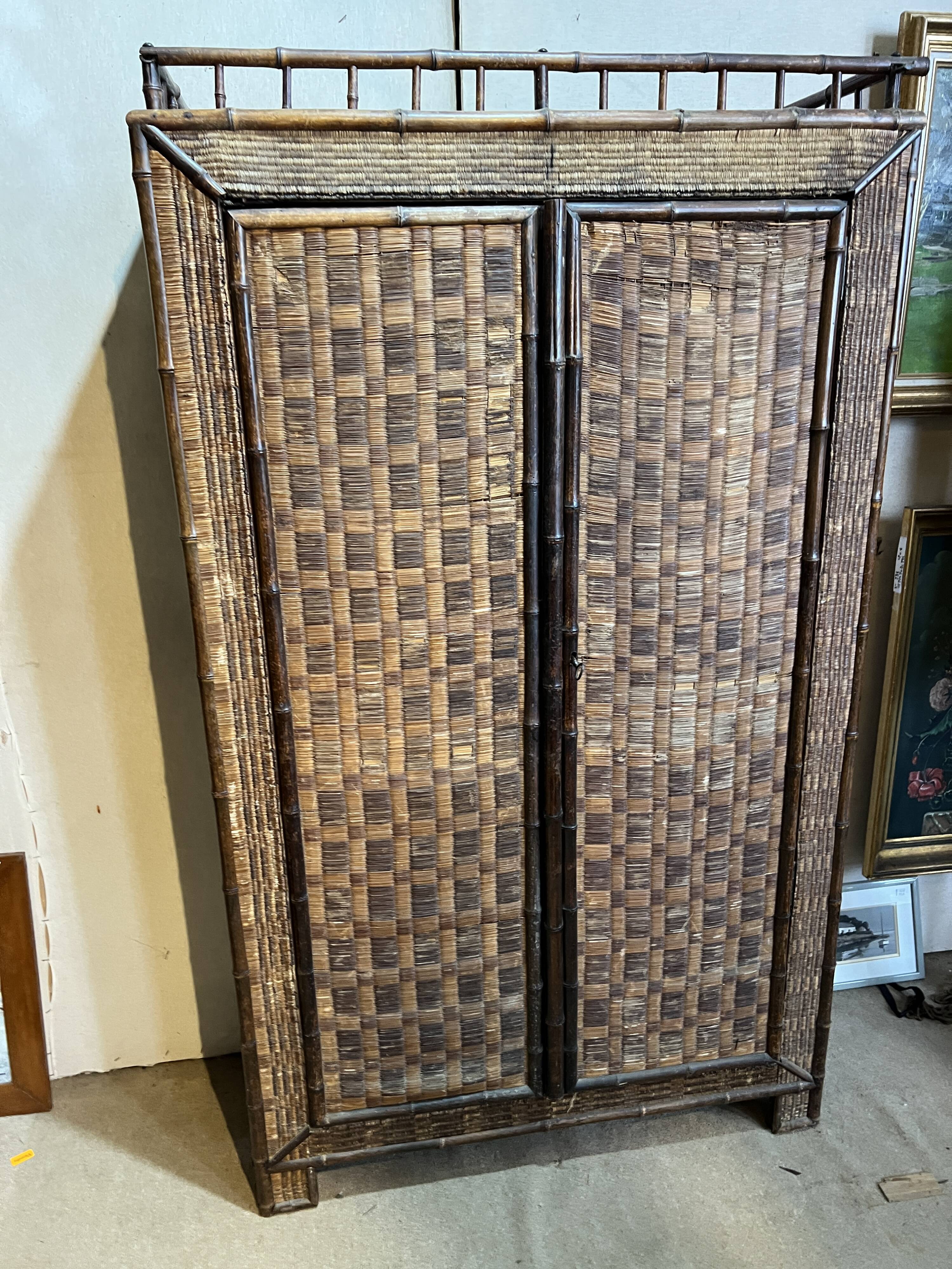 Two-door bamboo wardrobe