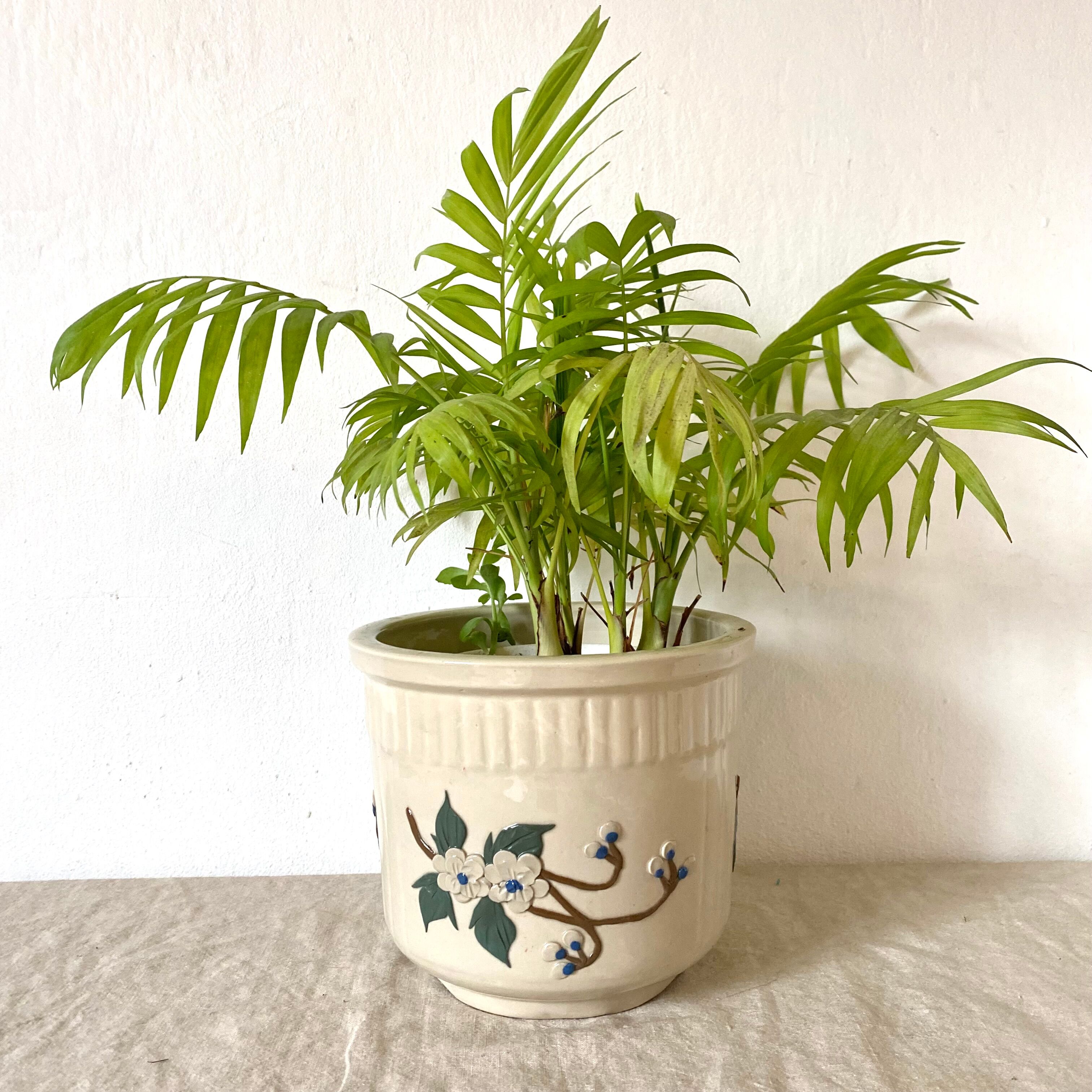 Ceramic pot cover