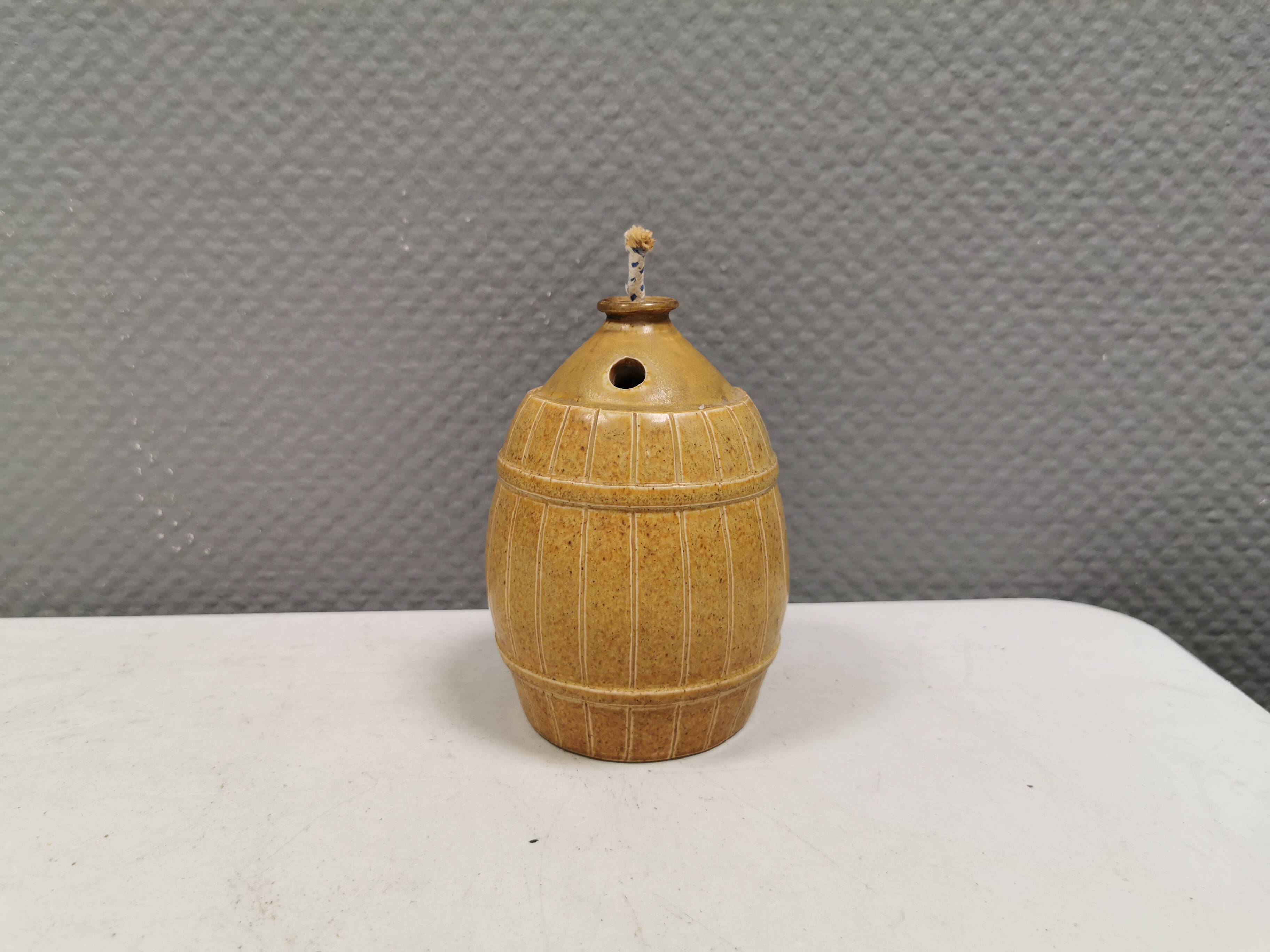Small, attractive ceramic candlestick from the 1970s, Denmark.