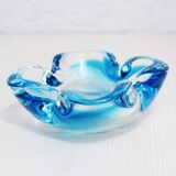 Cendrier en verre de Murano bleu