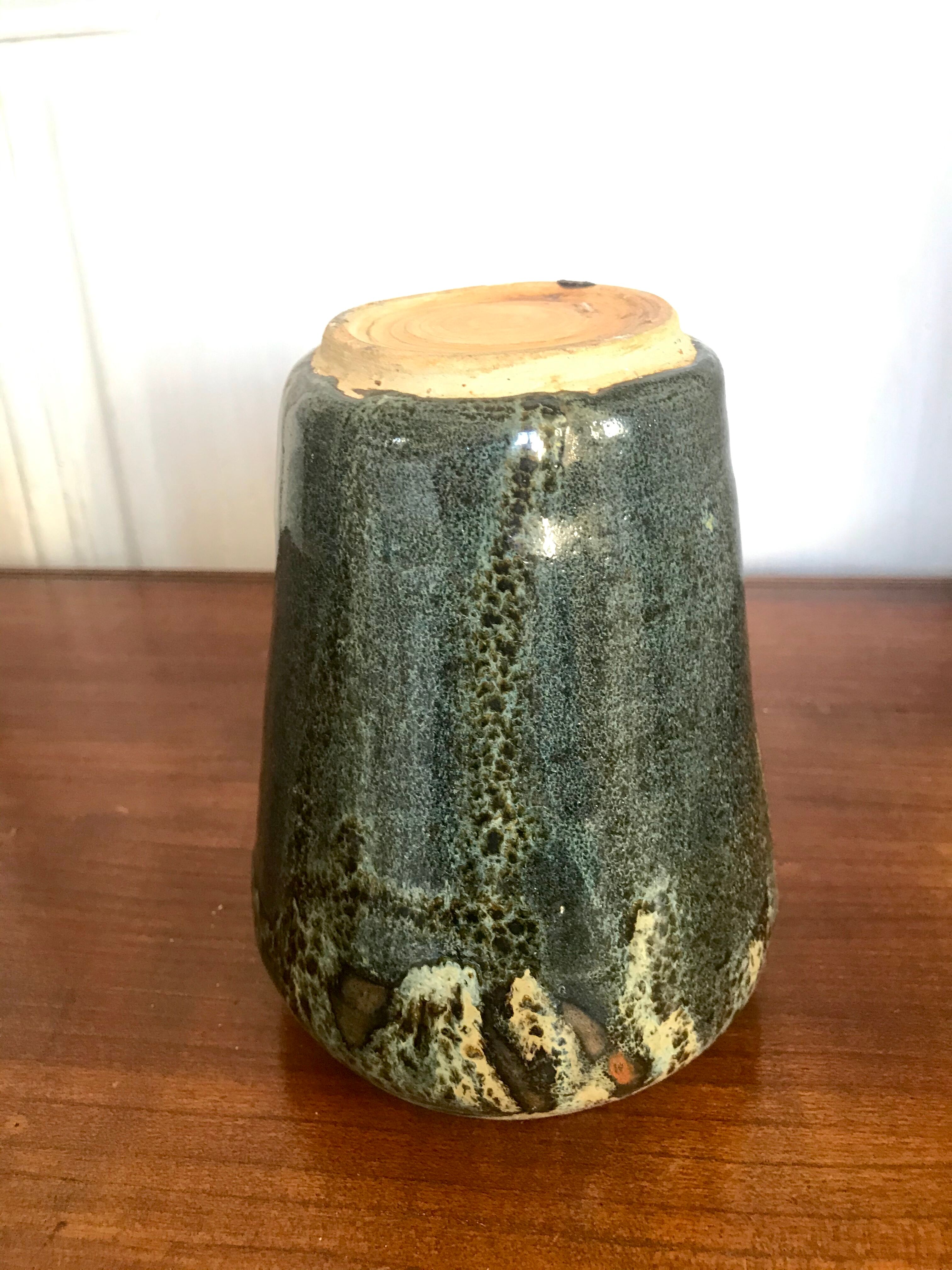 Ceramic vase