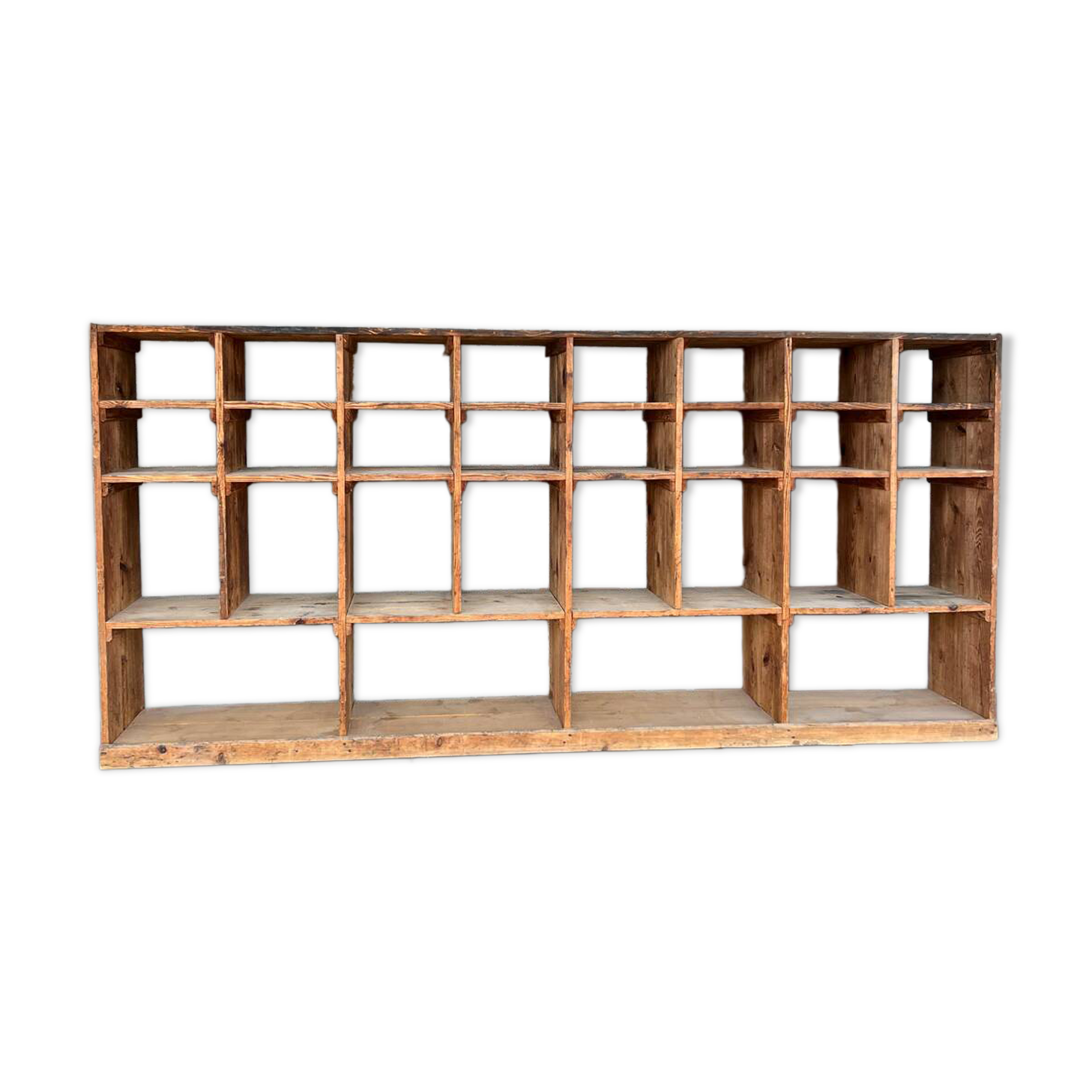 Ancien casier d’atelier