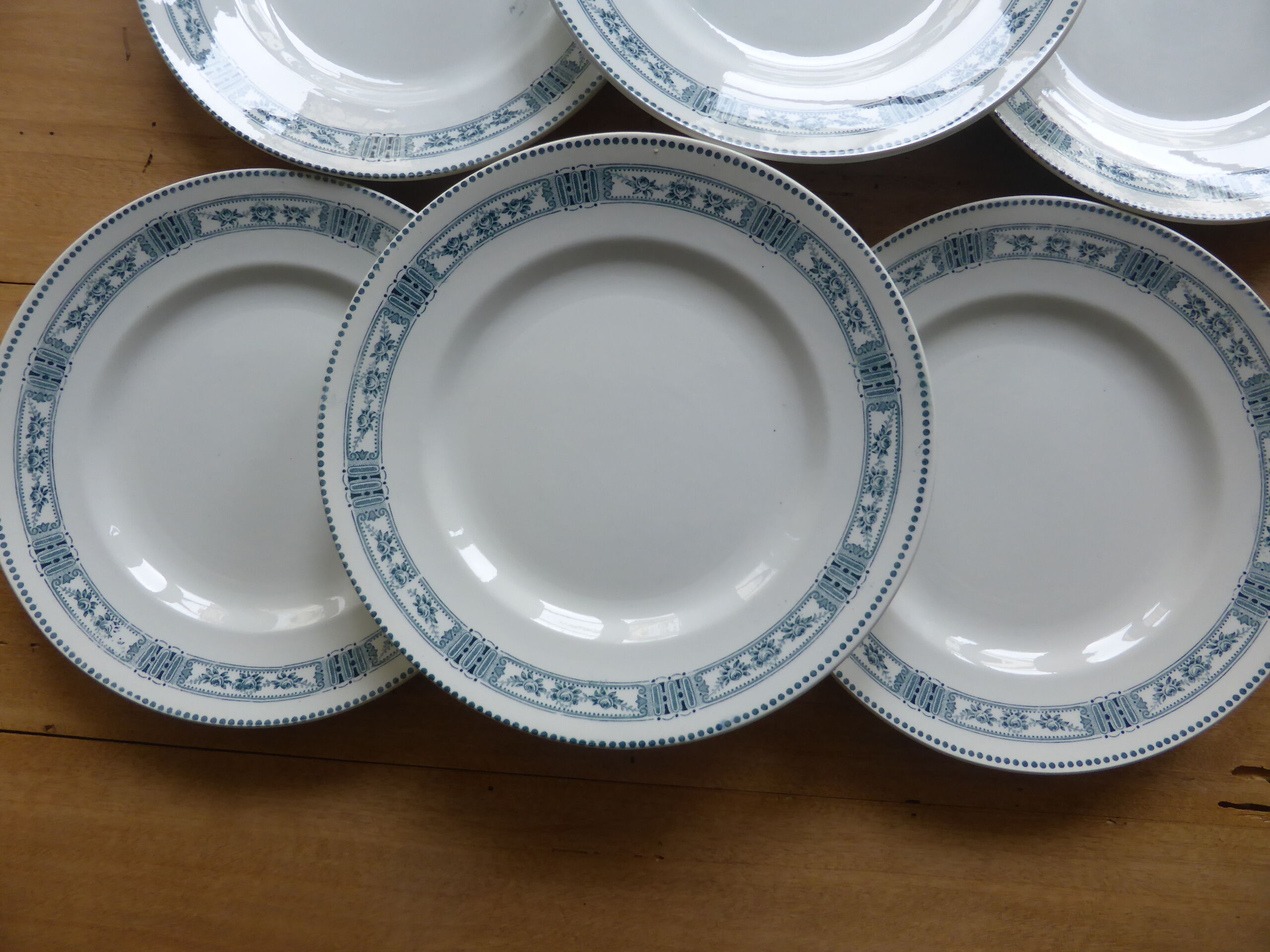 6 flat plates in iron earth Moulin des Loups model Pasteur