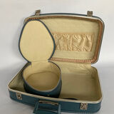 Shoe case and range