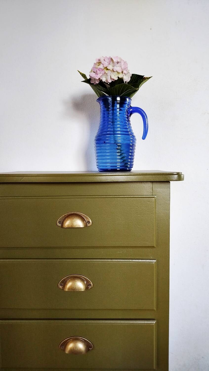 Fig green chiffonier