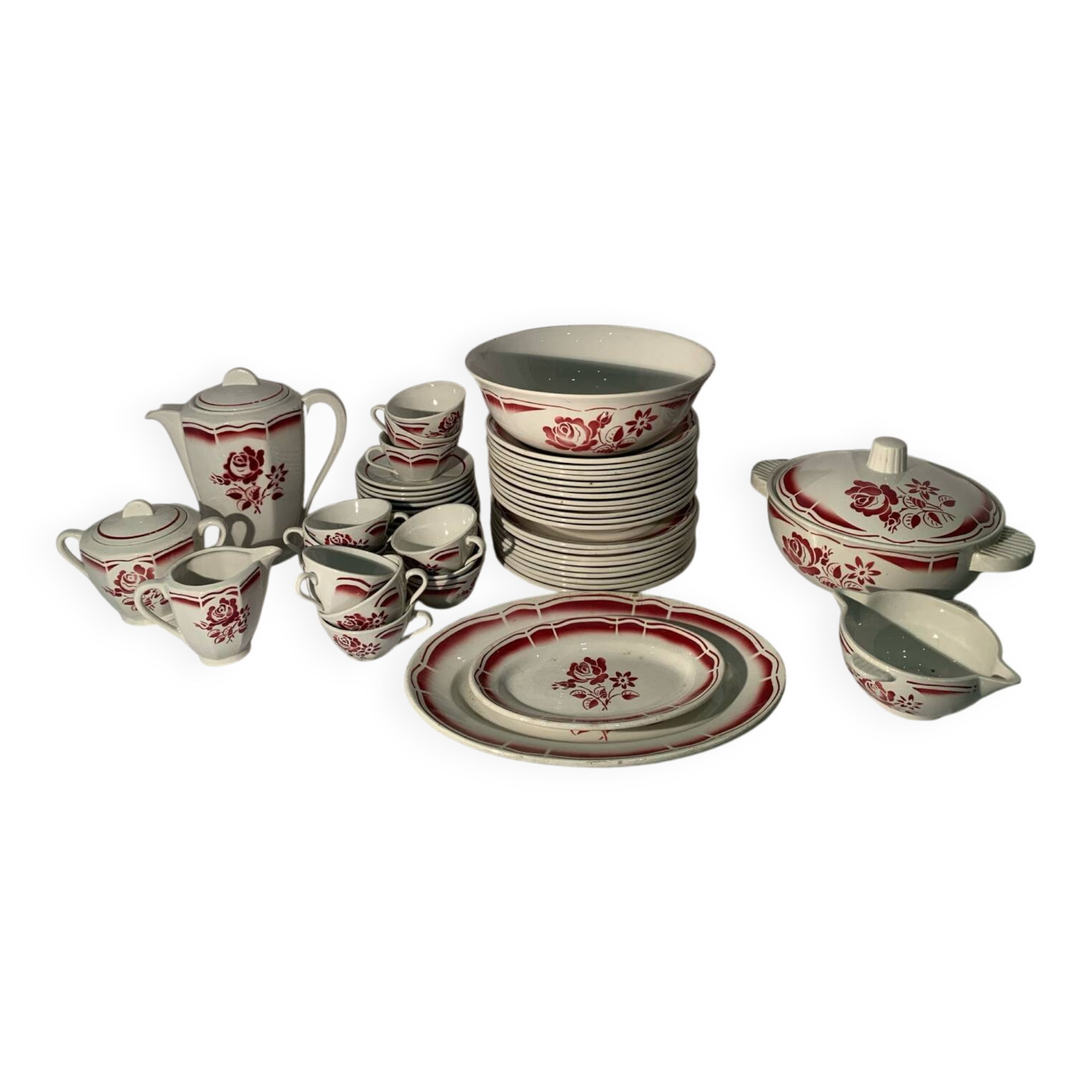 Art Deco pink earthenware service by Badonviller, porcelain, circa 1930