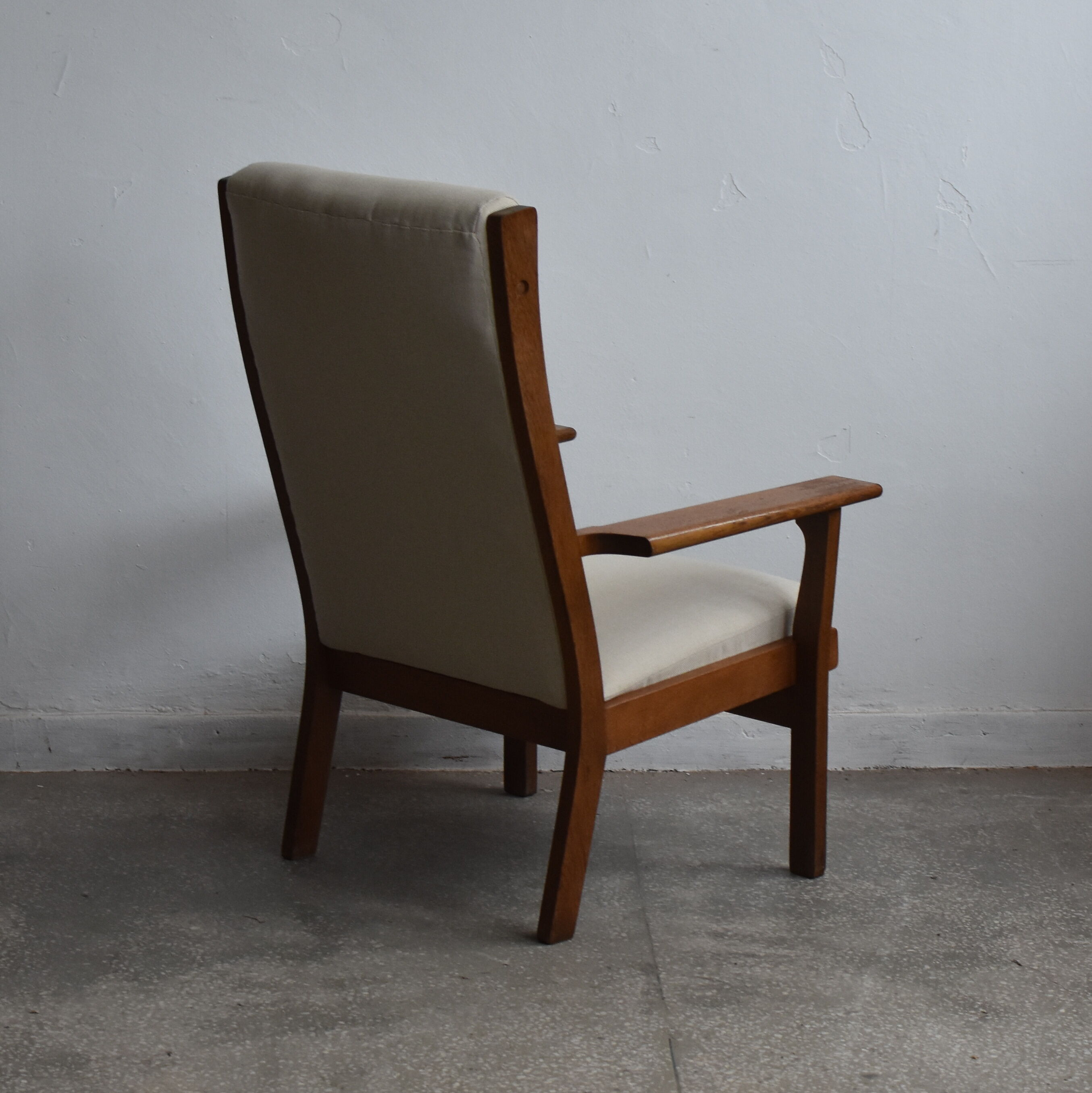GE181 high back easy chair by Hans Wegner For Getama, 1960's