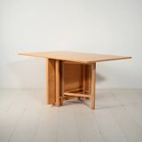 Table « Maria Flap » de Bruno Mathsson en bouleau