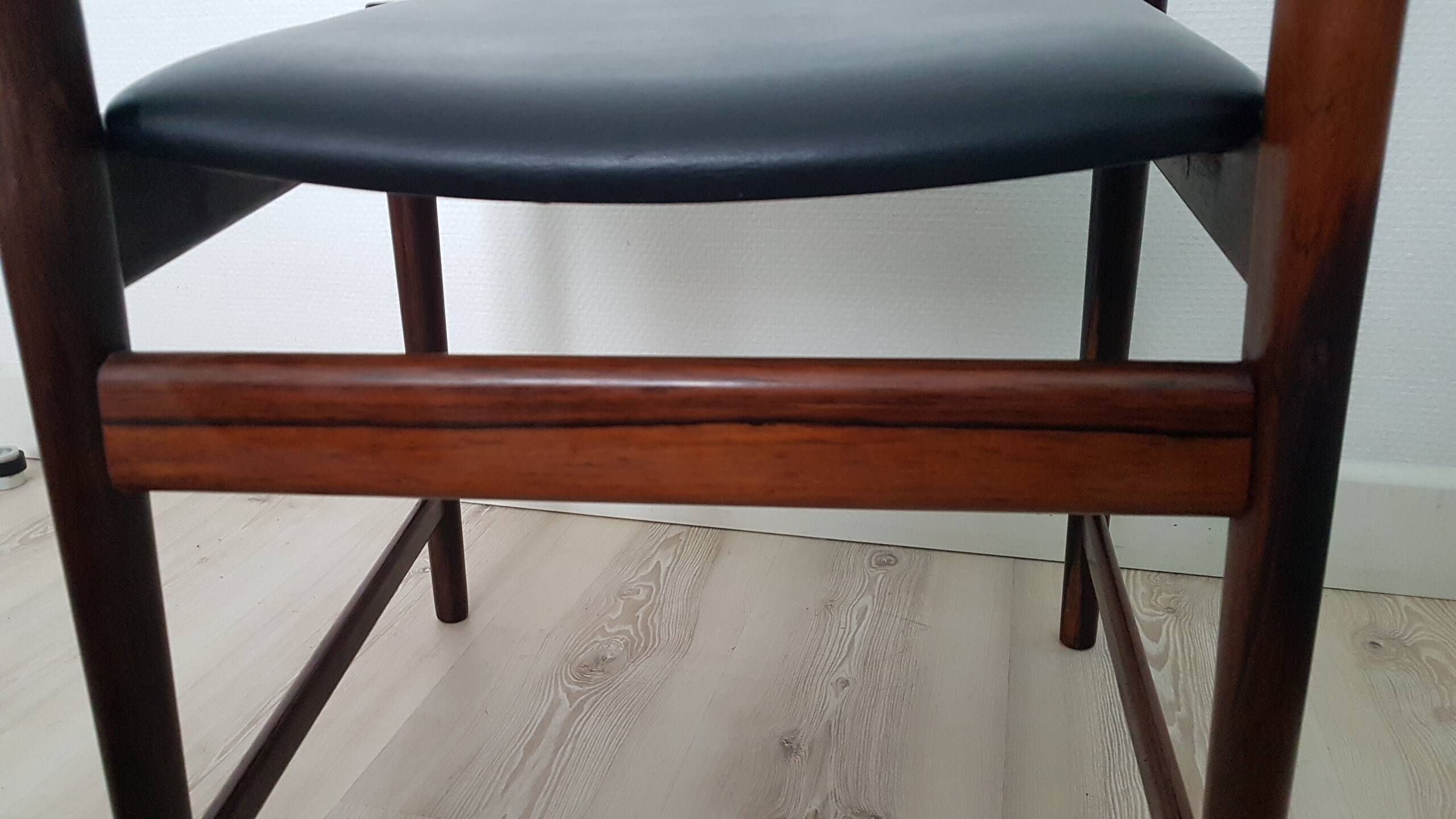 4 chairs in rosewood from rio editor vamo sonderborg