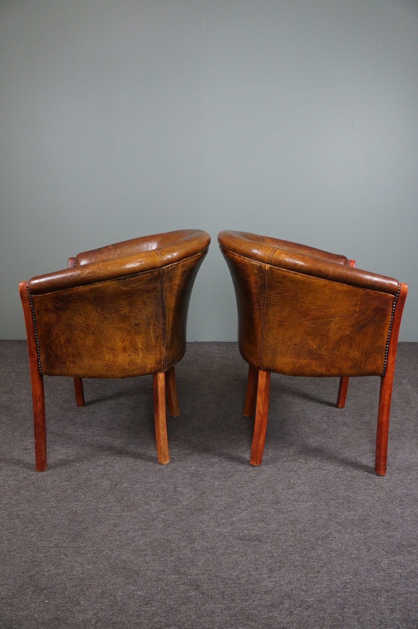Set of 2 convertible armchairs in sheepskin accent chairs