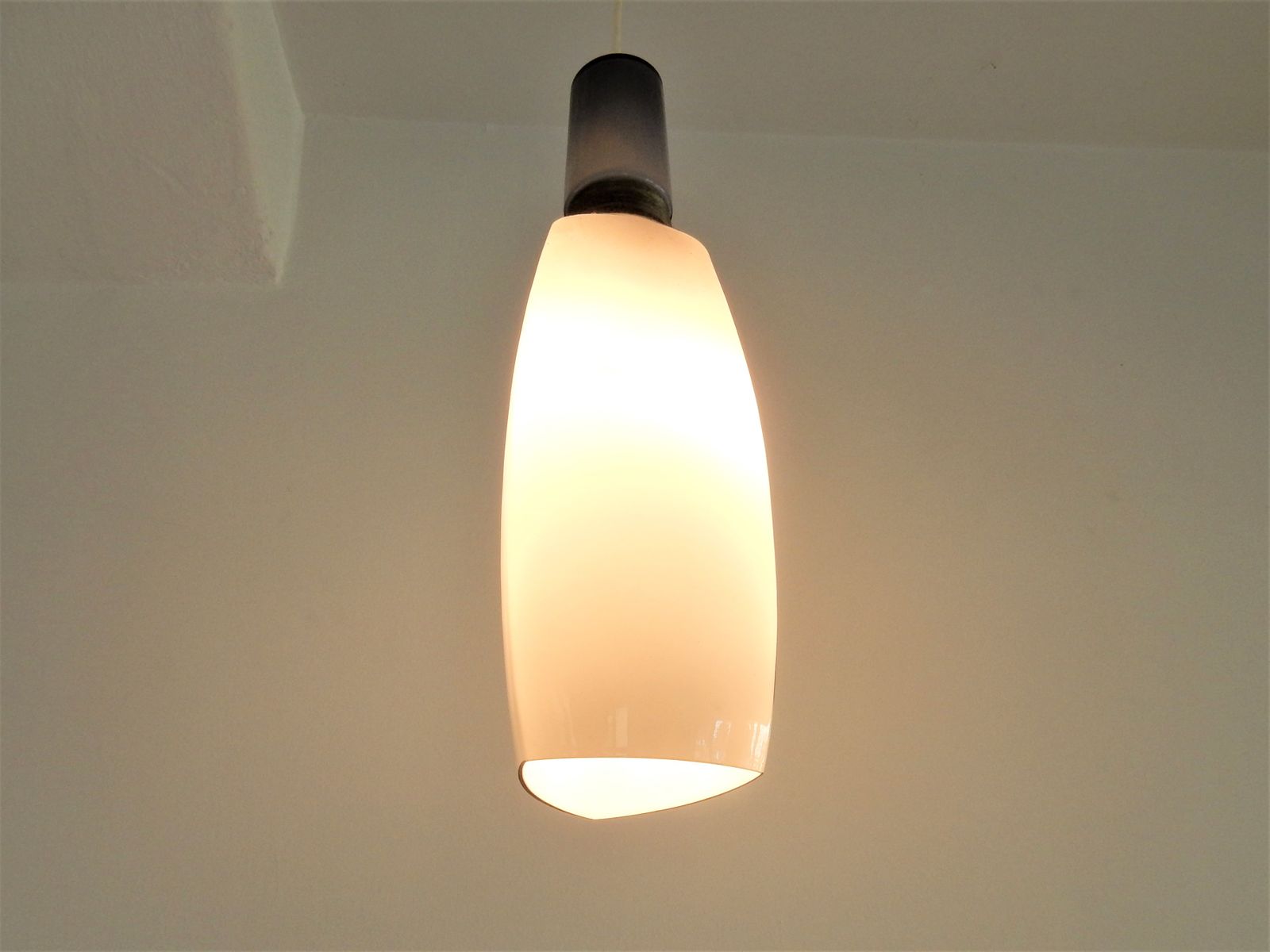 Vintage blue glass suspension