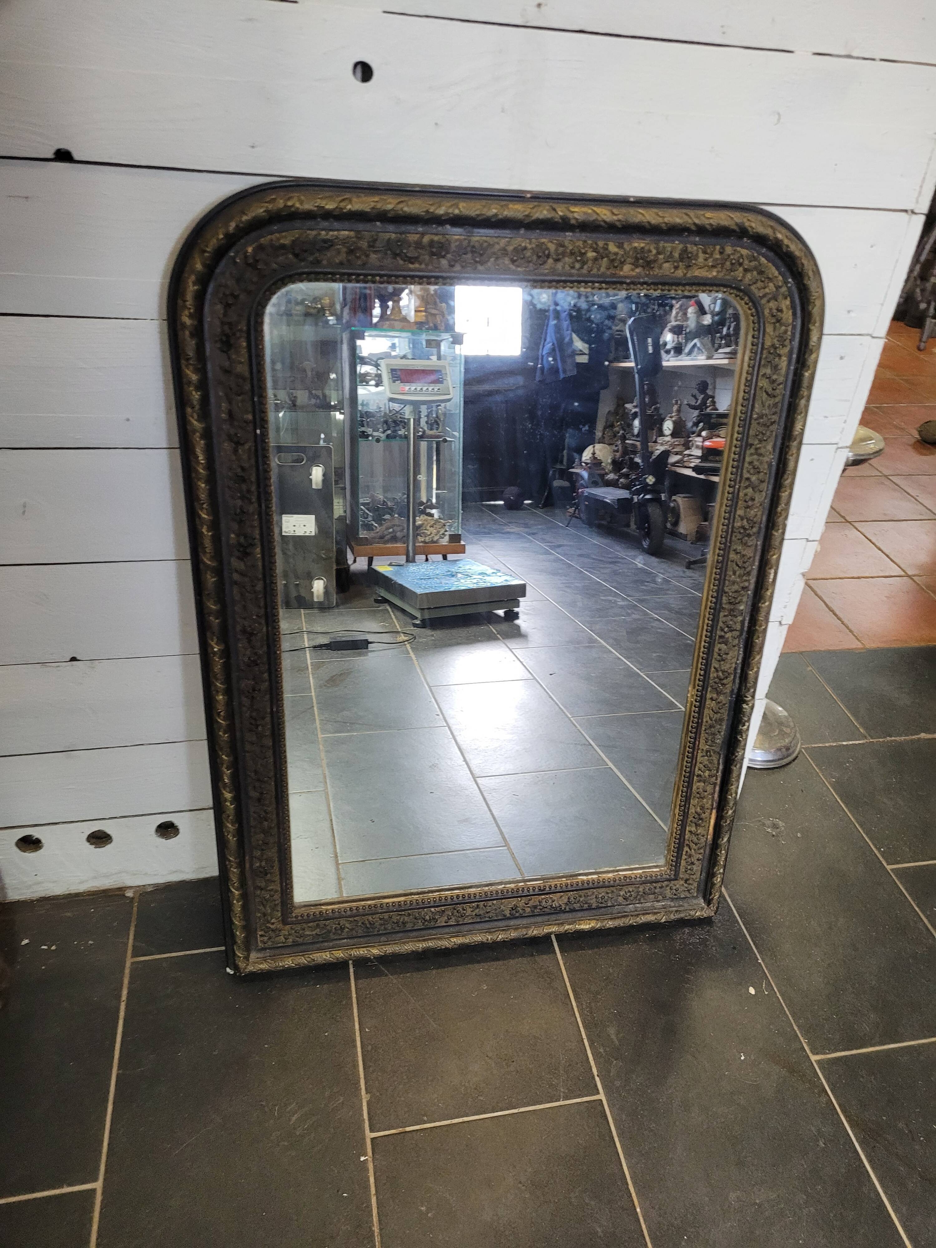Old mirror Napoleon III, 101×74cms