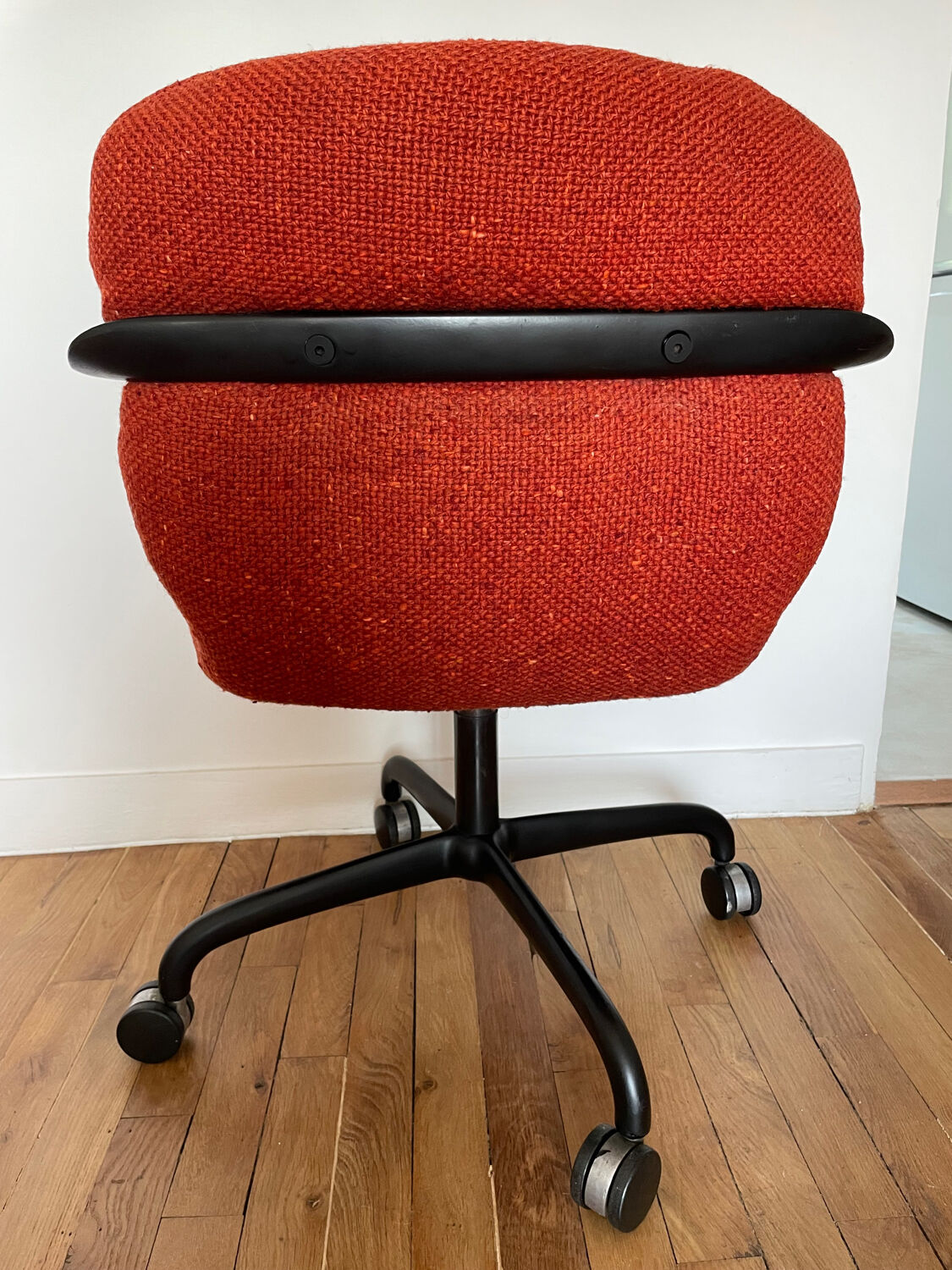 Knoll office chair